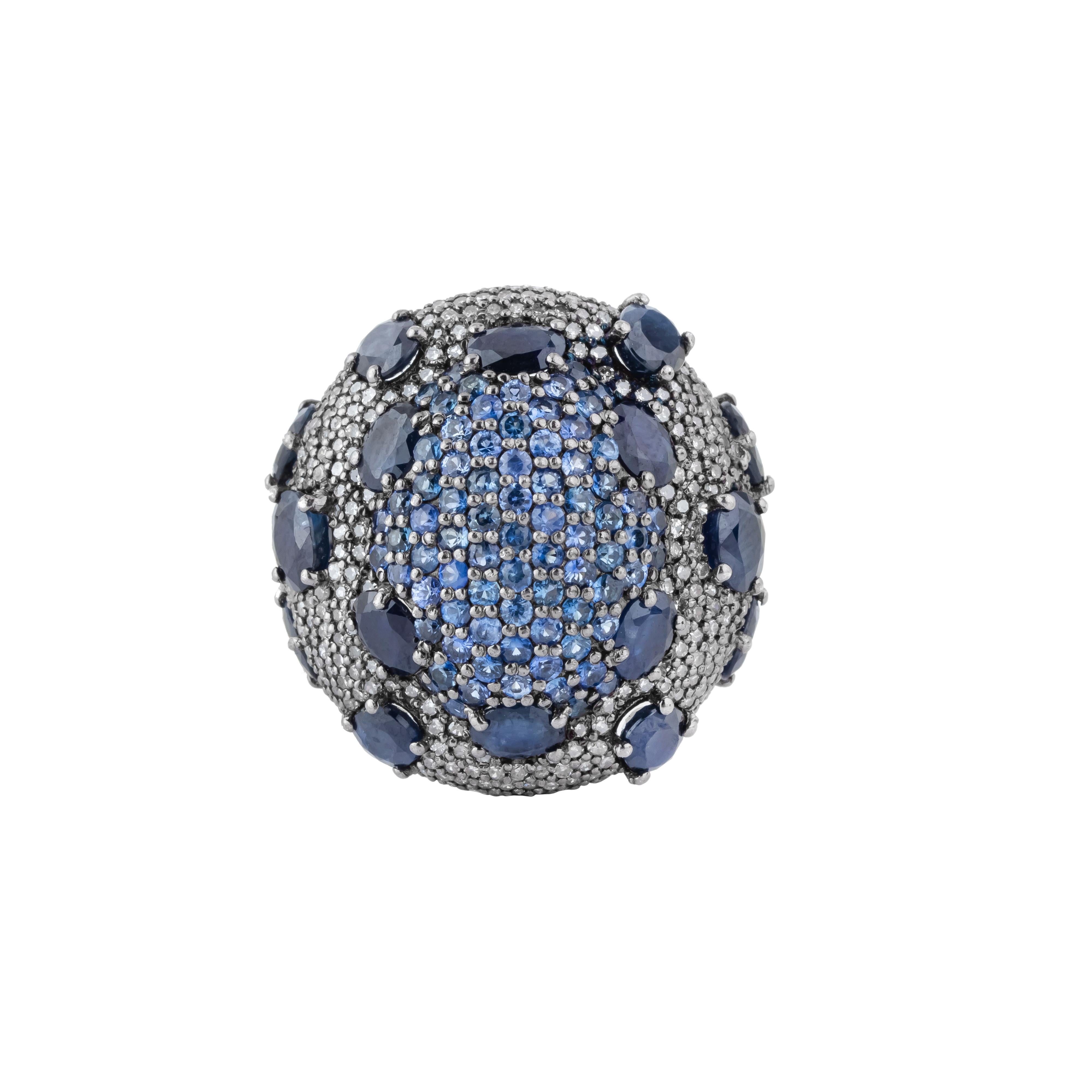 Contemporary 9.95 Carat Diamond and Sapphire Cluster Ring For Sale
