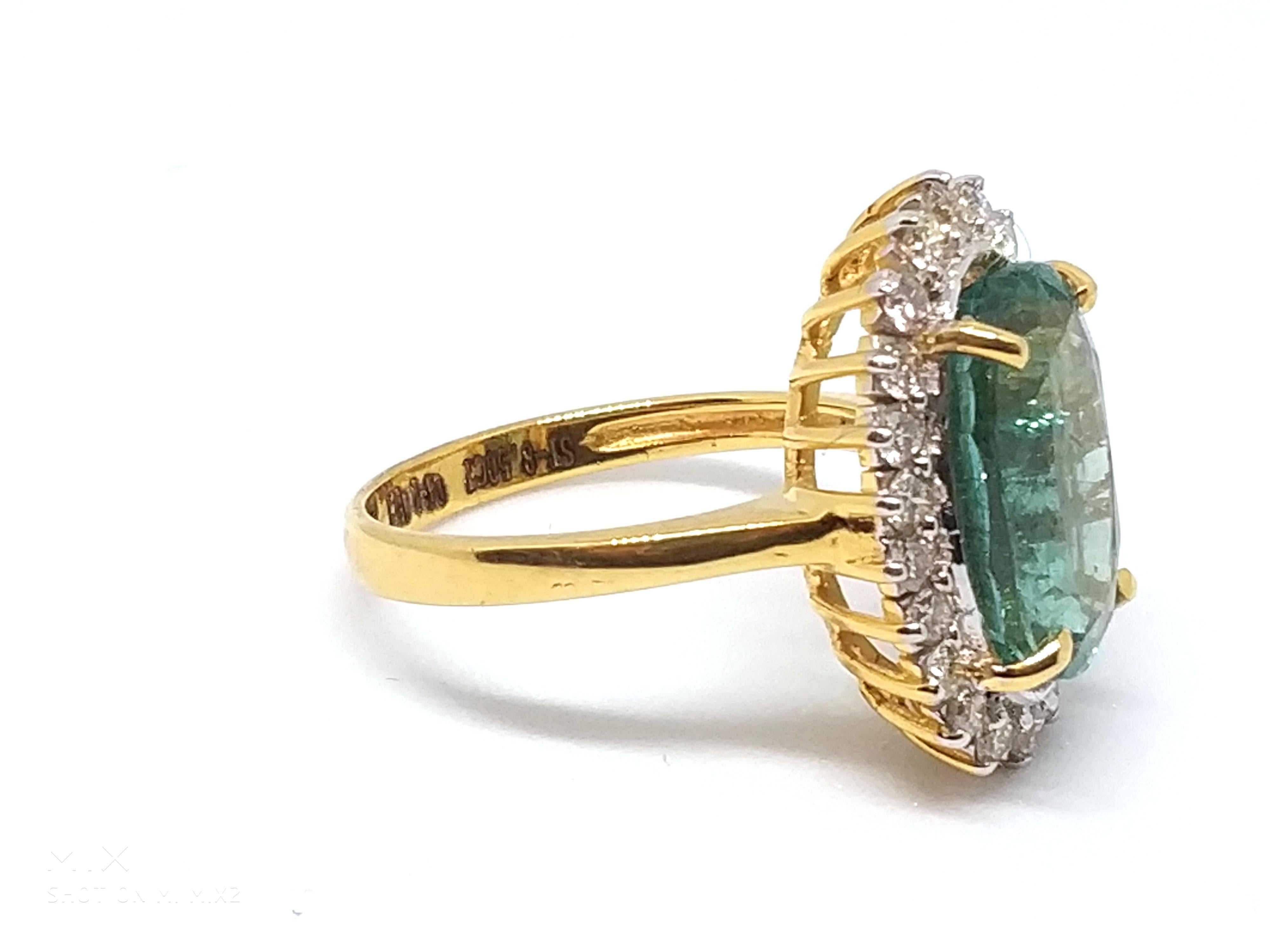 Women's 9.95 Carat Emerald and Diamond Ring For Sale