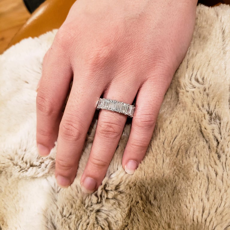 9.95 Carat Emerald Cut Diamond Eternity Wedding Band For Sale at 1stDibs