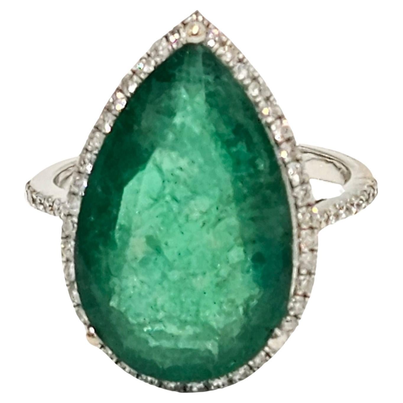 9.95 carat Natural Beryl Emerald set in 18K white Gold ring with diamonds For Sale