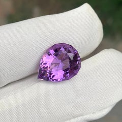 9.95 quilates de amatista natural suelta en forma de pera
