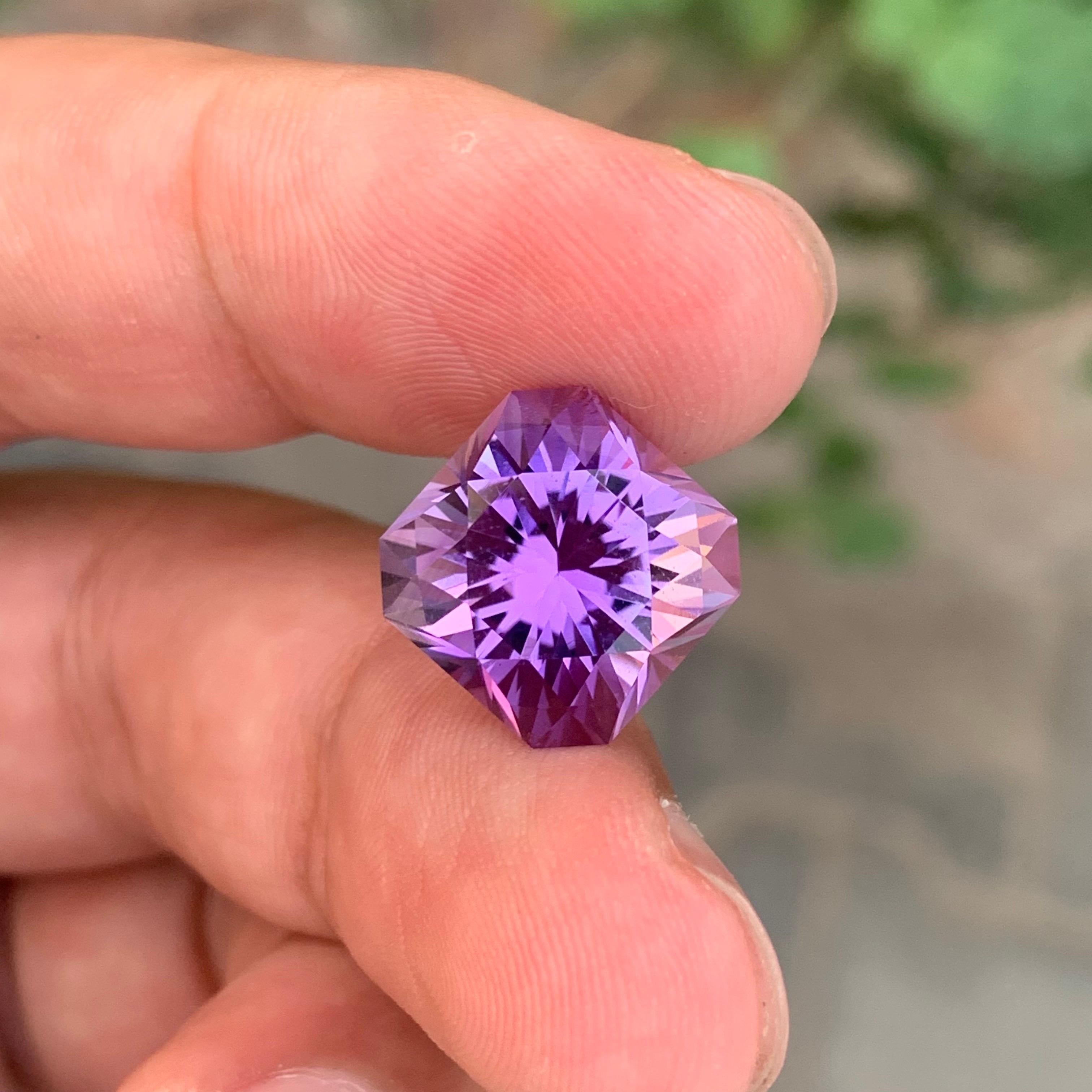 9.95 Carat Natural Loose Amethyst Square Shape Gemstone For Sale 4