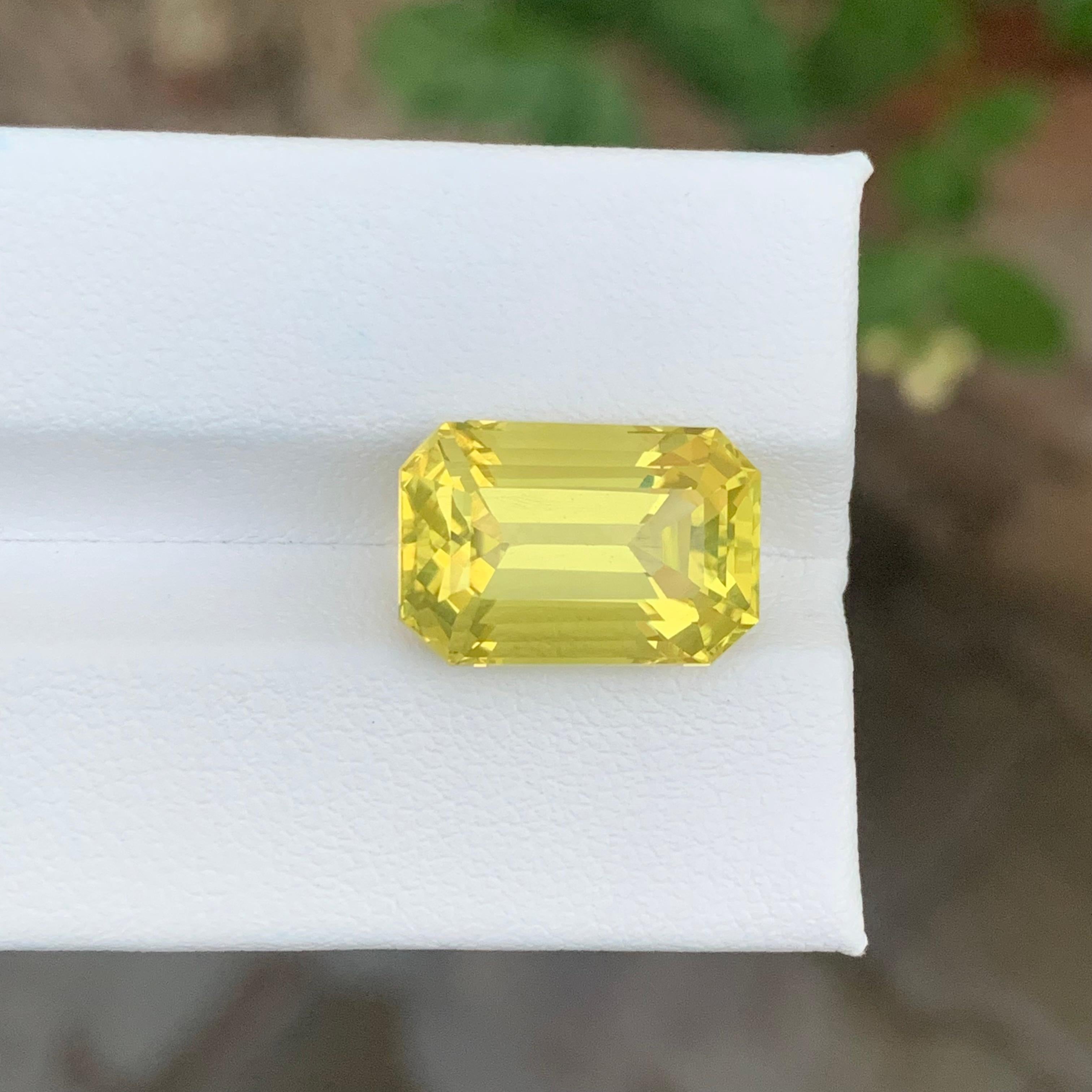 Emerald Cut 9.95 Carat Natural Loose Lemon Quartz Emerald Shape Gemstone For Sale