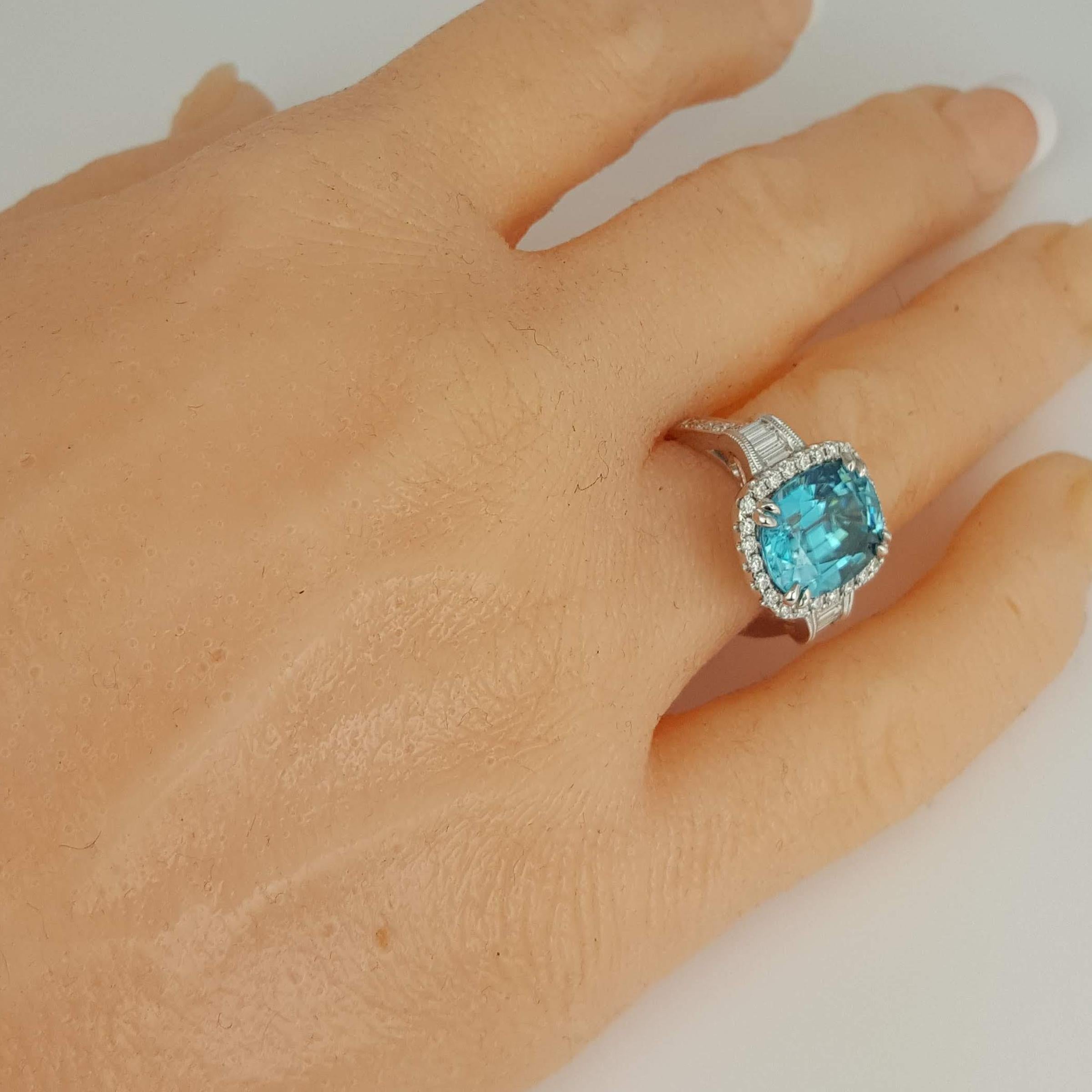 DiamondTown 9.95 Carat Oval Cut Blue Zircon and 0.74 Carat Diamond Ring 3