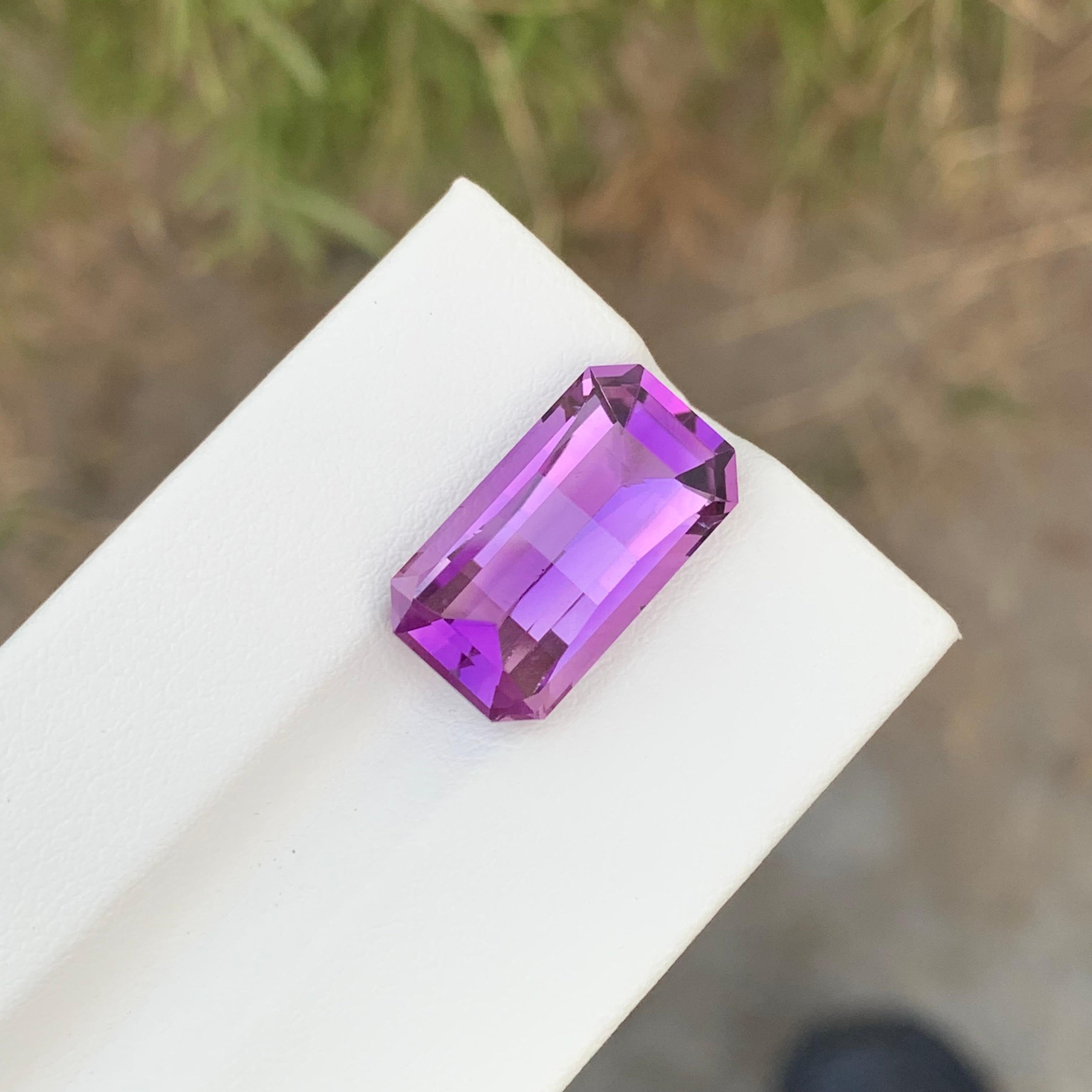9.95 Carats Natural Loose Amethyst Pixelated Cut Gem For Necklace  For Sale 1
