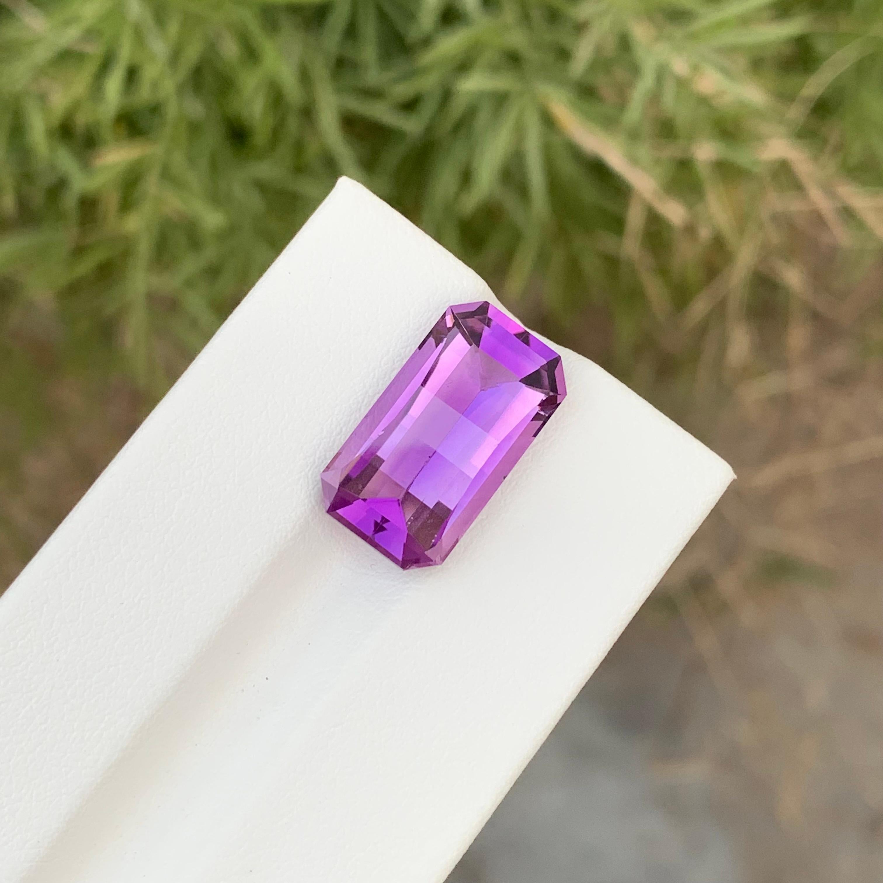 9.95 Carats Natural Loose Amethyst Pixelated Cut Gem For Necklace  For Sale 2
