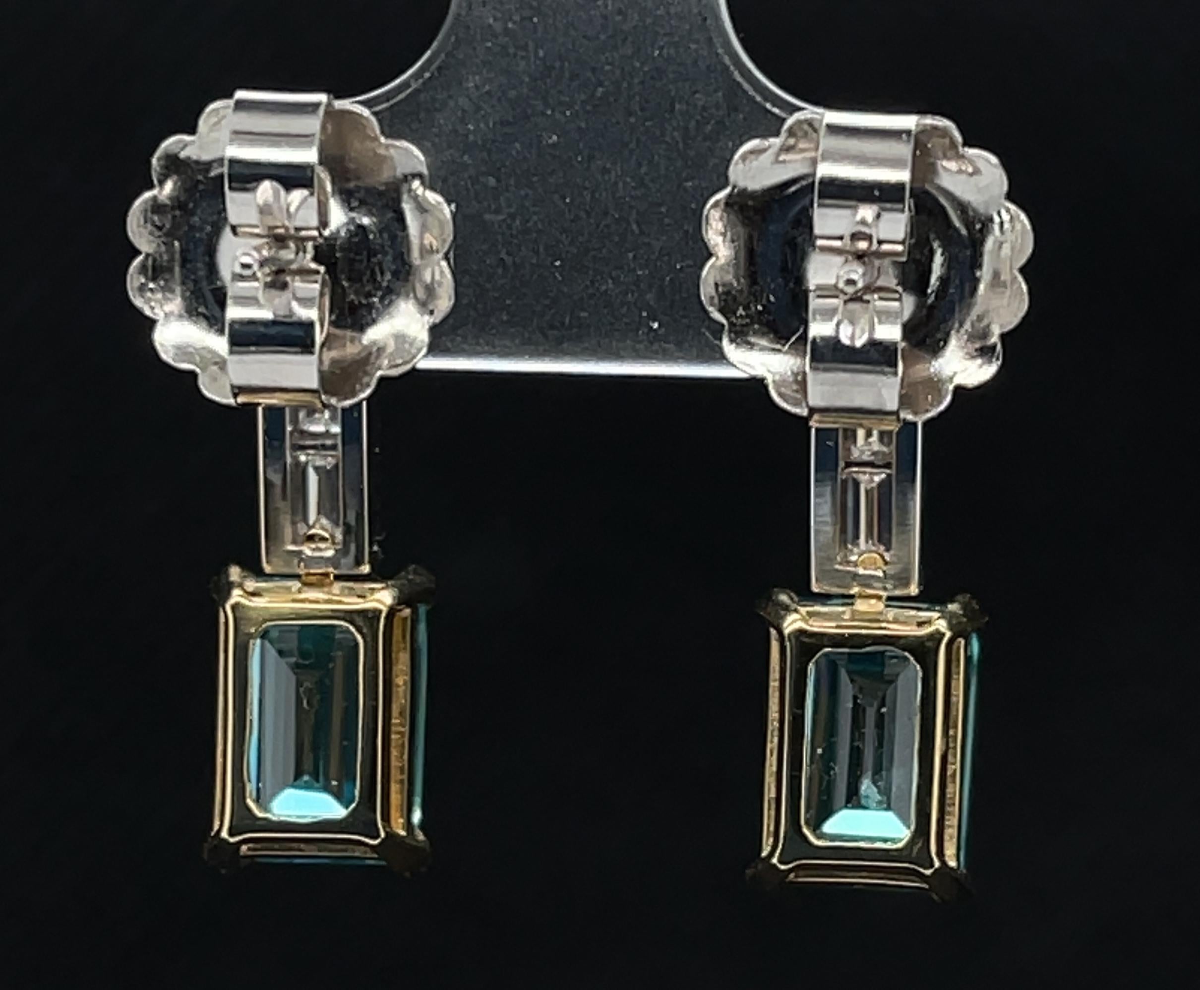 Donna Orecchini a goccia con zircone blu e diamanti in oro bianco 18 carati, 9,97 carati totali in vendita