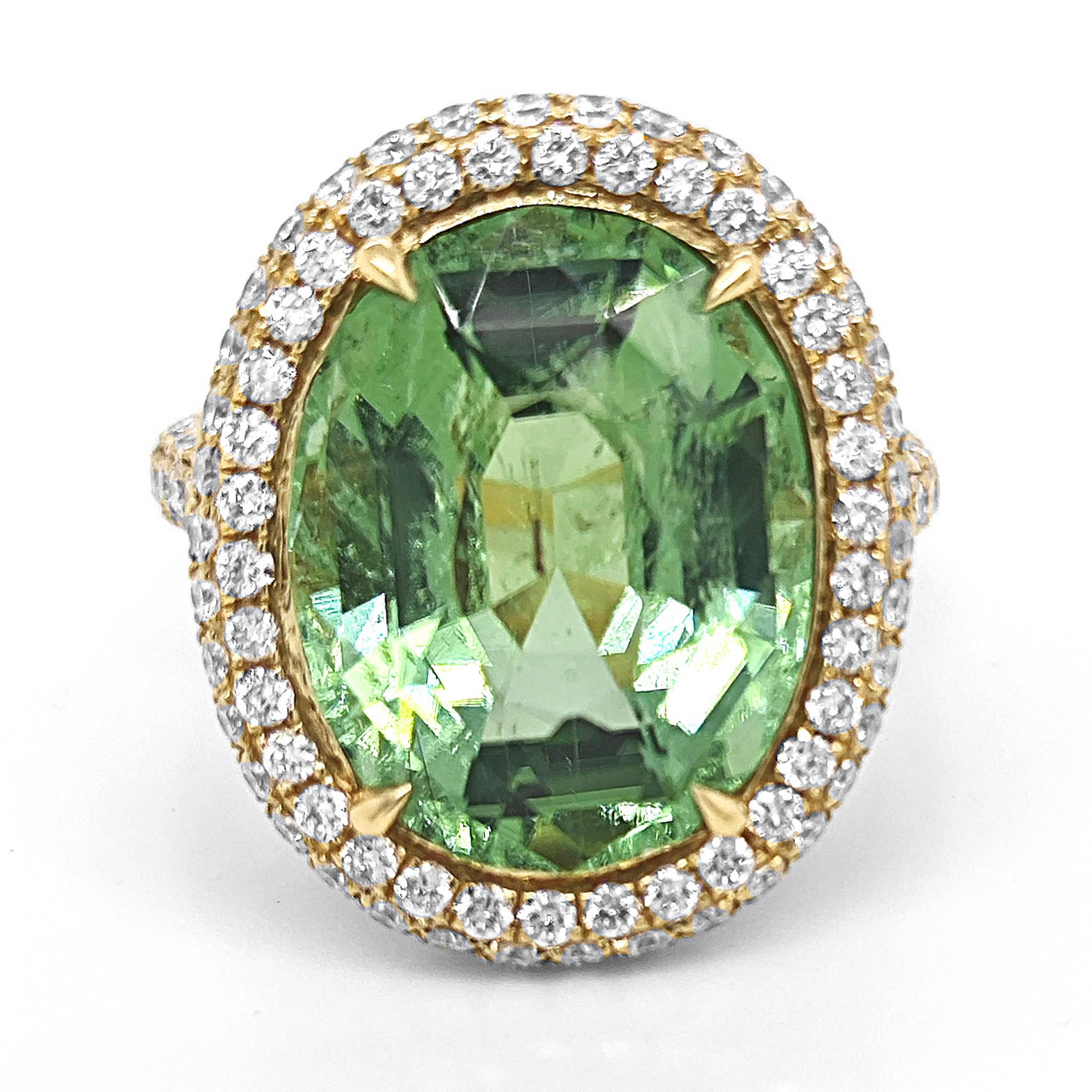 Bague tourmaline paraiba en or jaune 9,98 carats et diamants blancs Neuf - En vente à New York, NY
