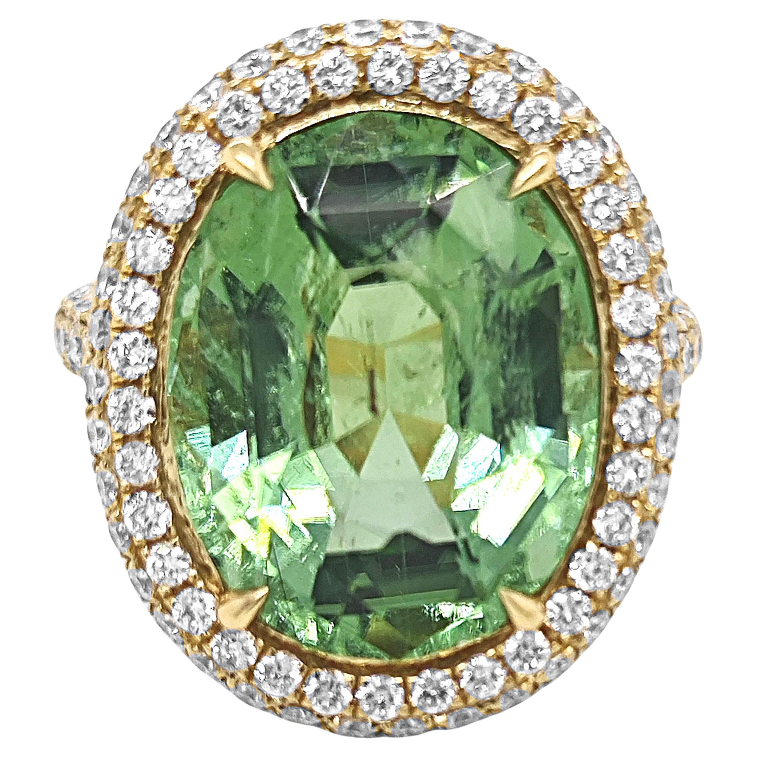 Gelbgoldring mit 9,98 Karat paraIBA TOURMALINE und weißem Diamanten