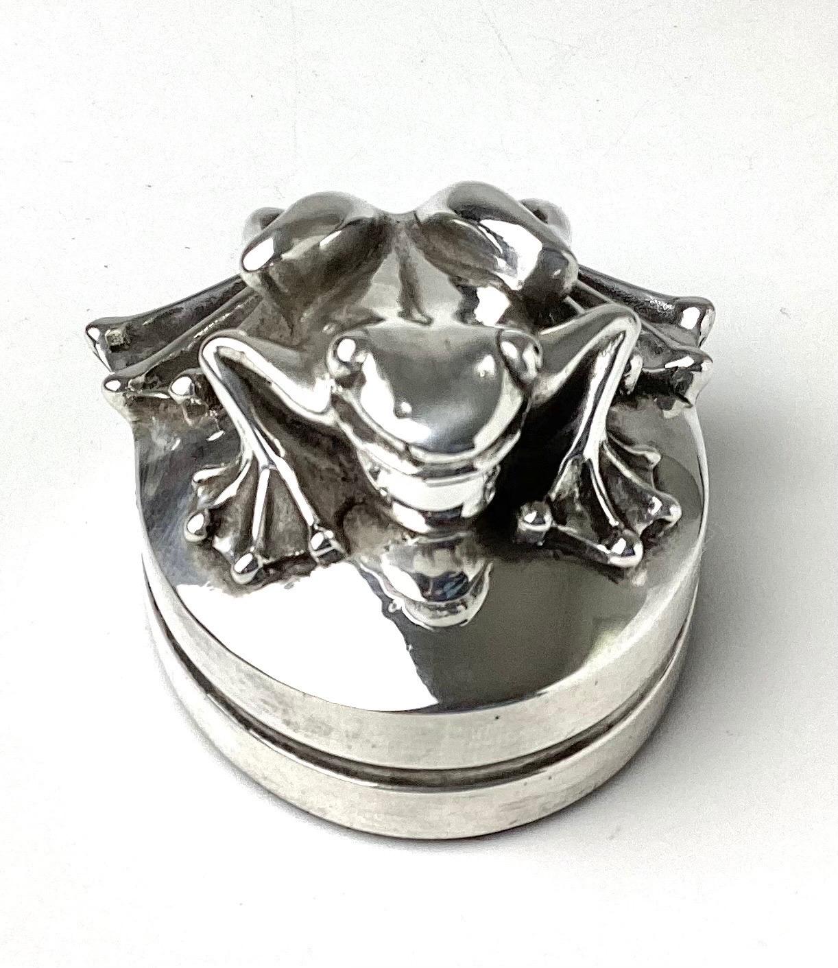 American 999 Pure Silver Repousse Frog / Toad Sculpture or Paperweight by Henryk Winograd