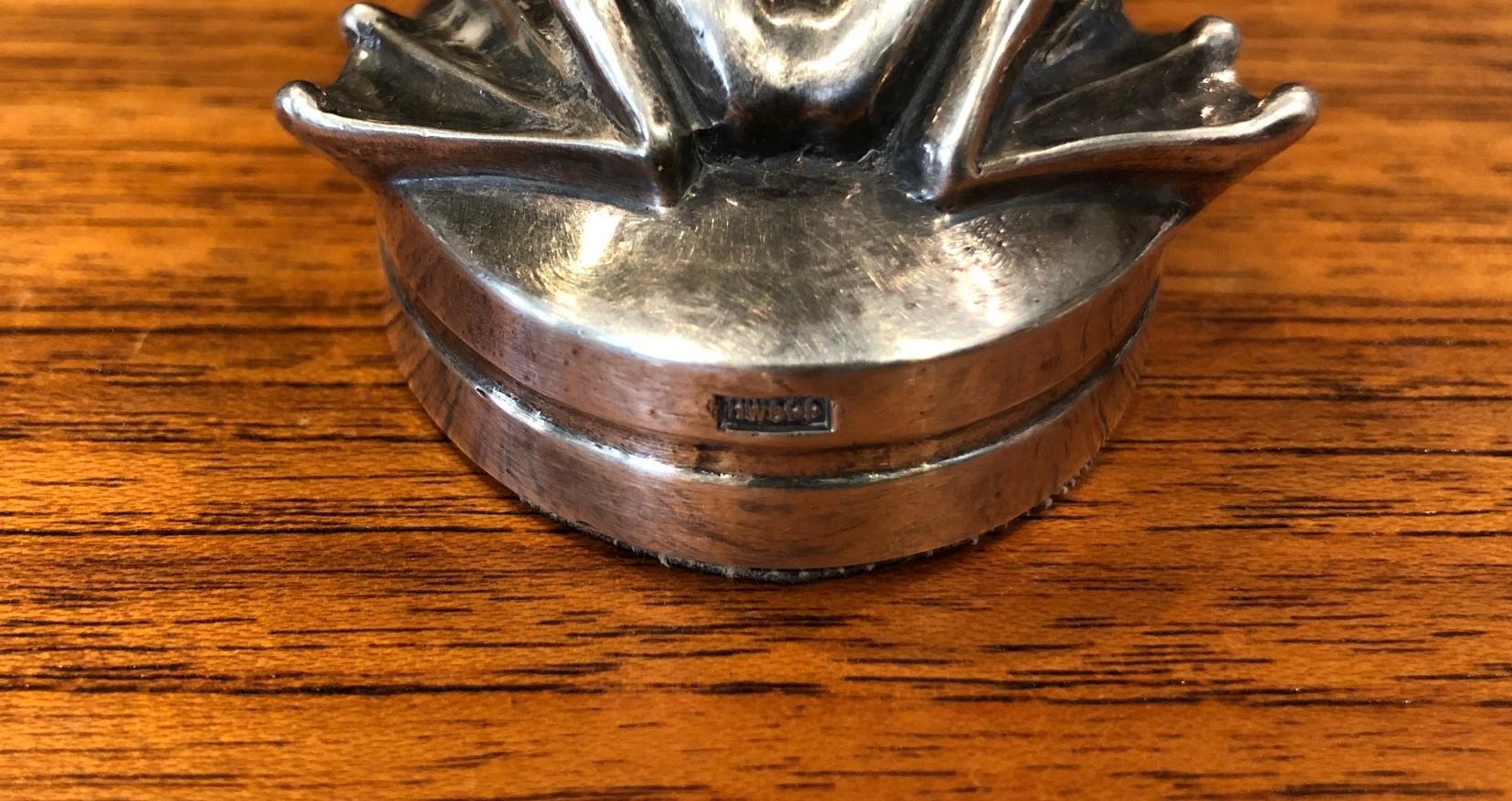999 Pure Silver Repousse Frog / Toad Sculpture or Paperweight by Henryk Winograd 2