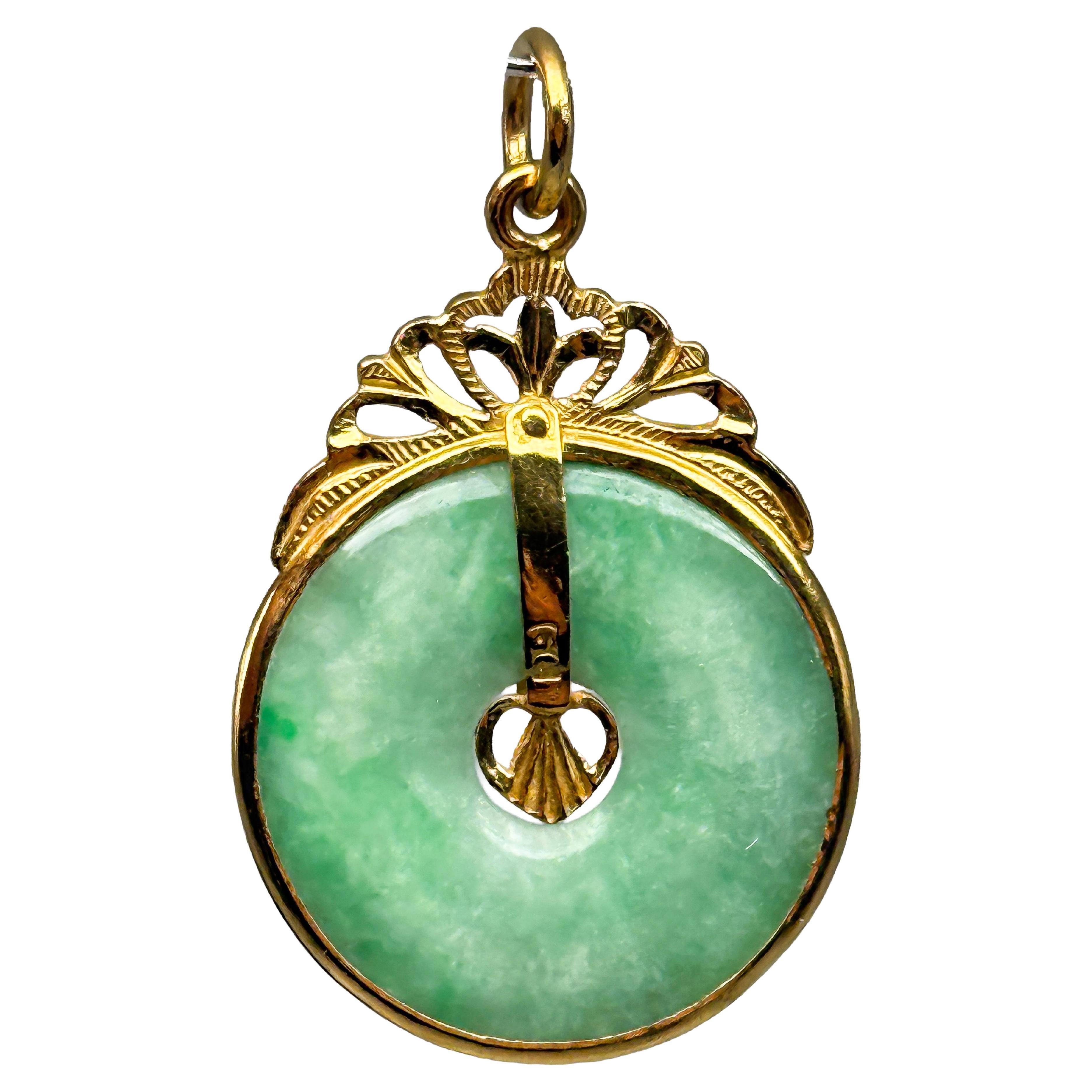 999 Yellow Gold Pendant with Jade Stone