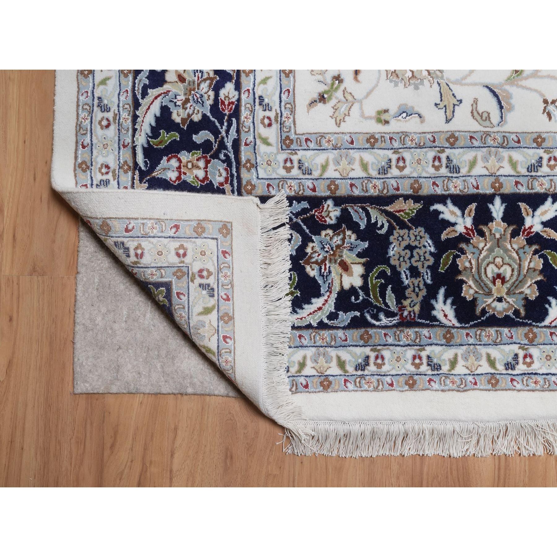 Noué à la main 9'9