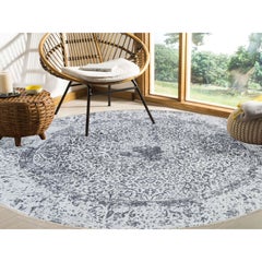 9'9"x9'9" Gray, Erased Persian Design, Wool and Silk Hand Knotted, Round Rug
