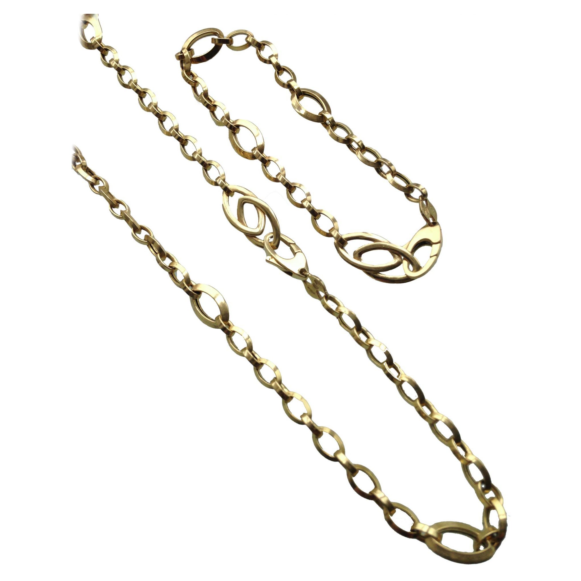 Conjunto de Oro 375 de 9 ct con diseño ovalado de los años 80