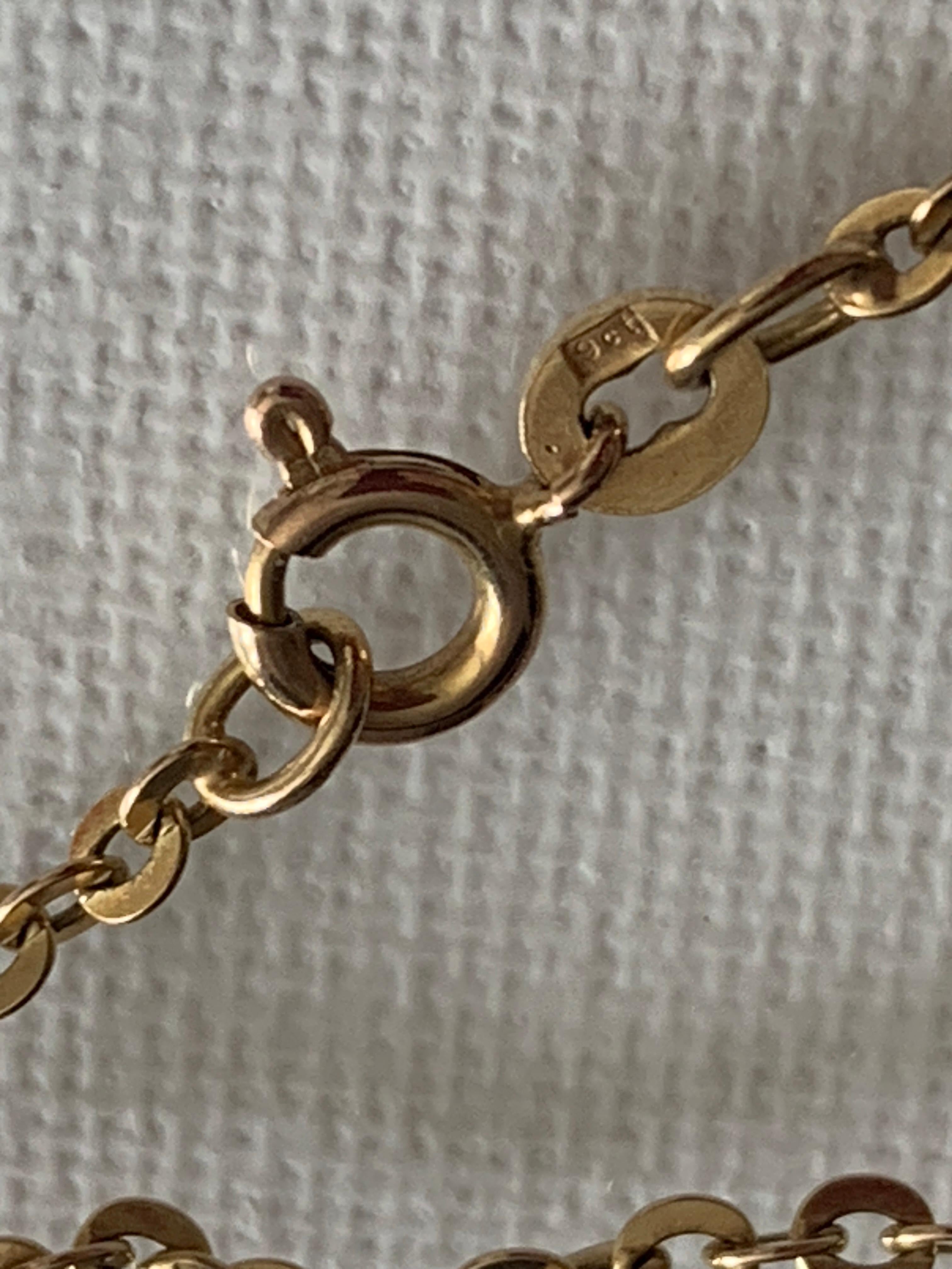 9ct 375 Gold 24