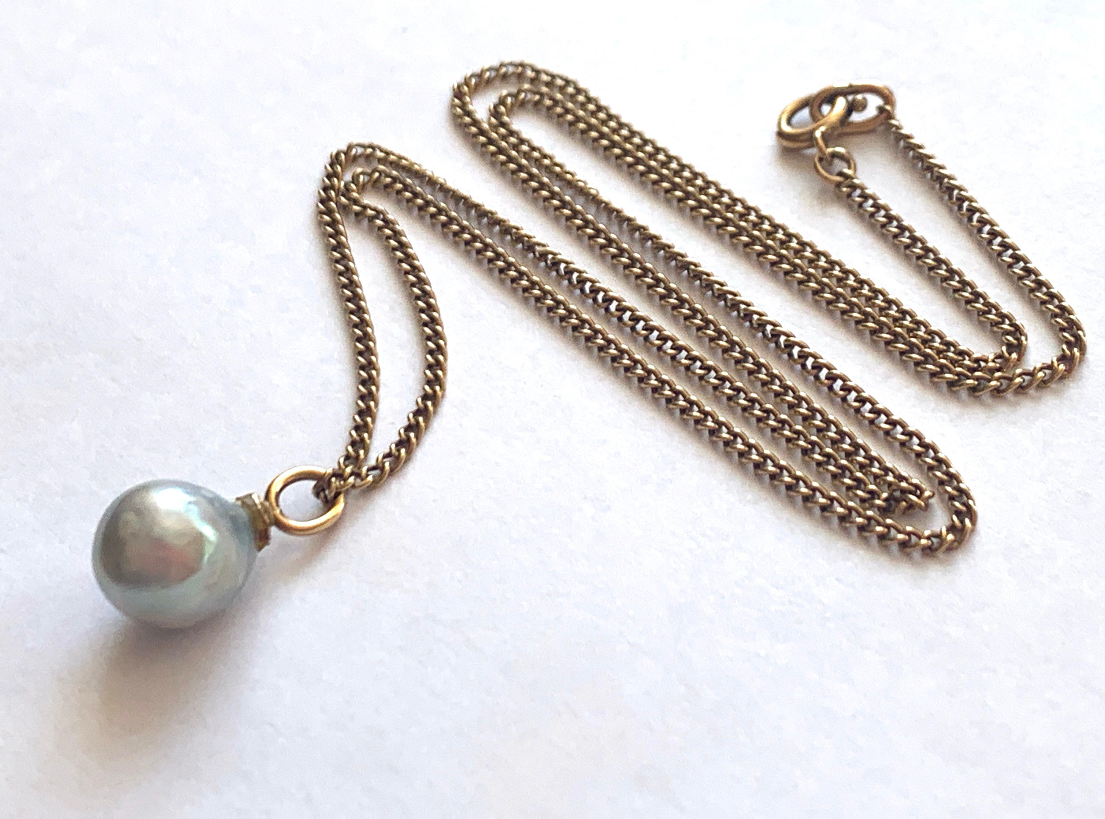 Uncut 9ct 375 Gold Antique Blue Baroque Pearl Necklace For Sale