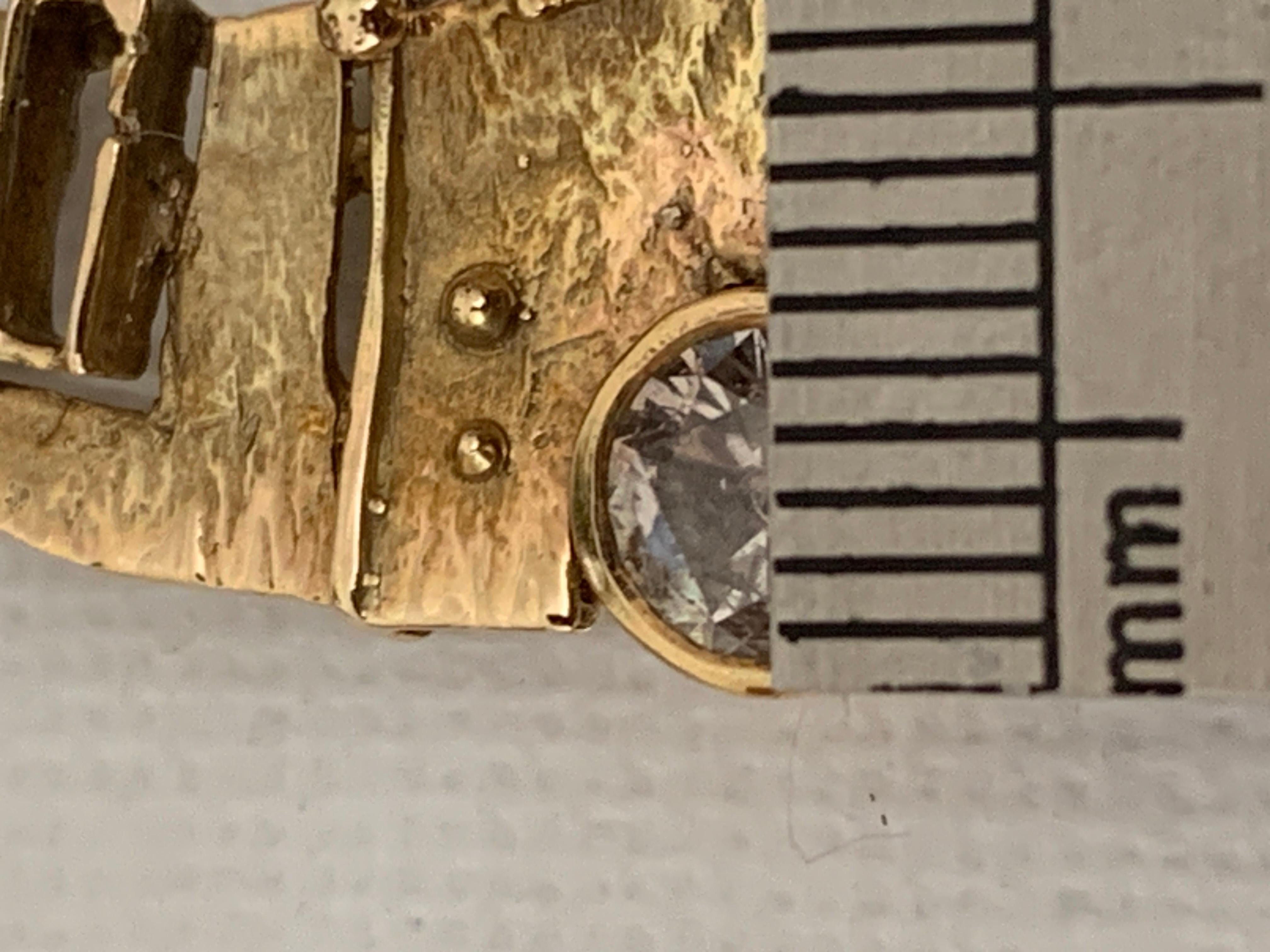 9ct 375 Gold 0.84 Carat Diamond Necklace For Sale 1