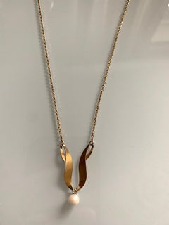 9ct 375 Gold Pearl Choker Necklace