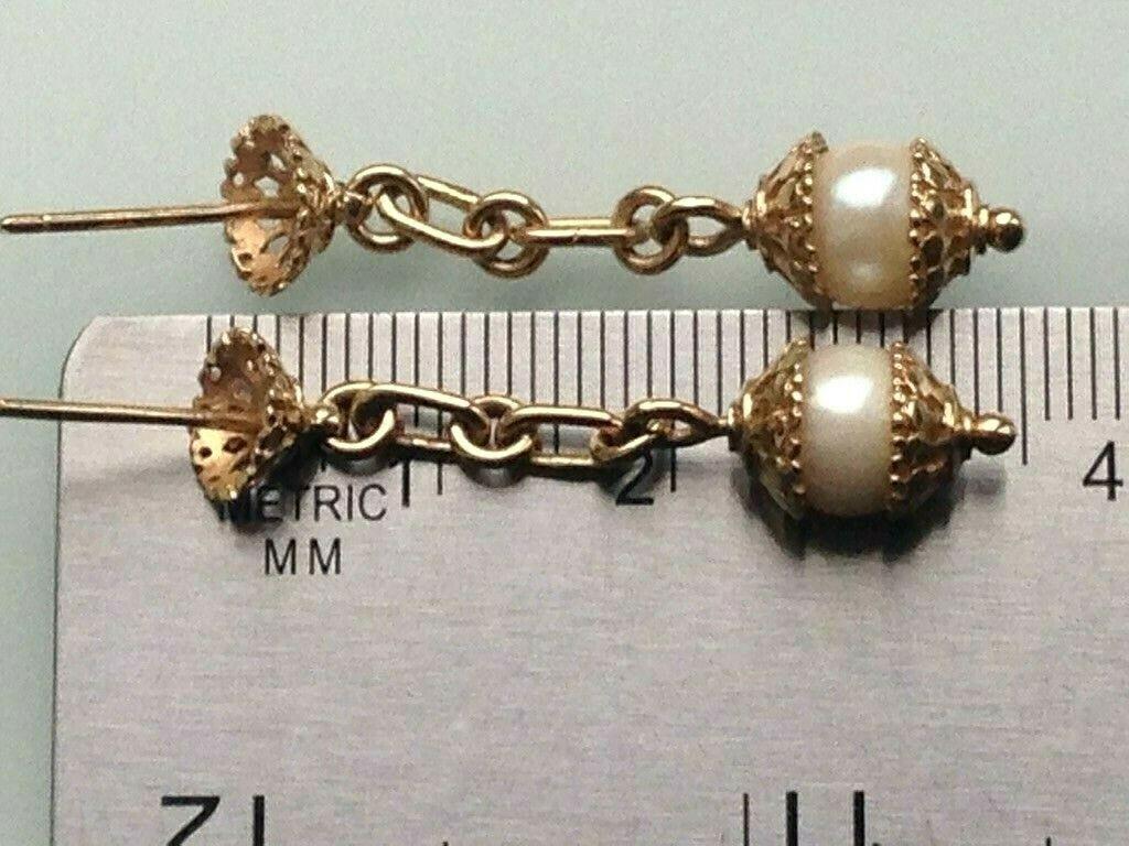 9ct Gold Pearl Earrings For Sale 3