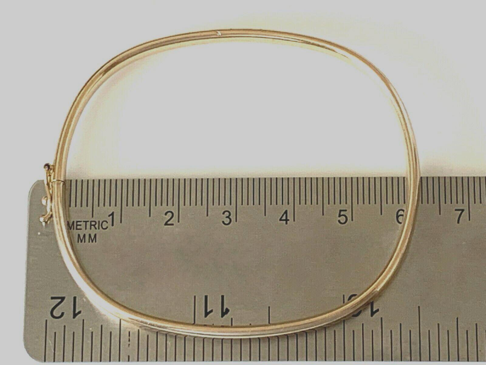 9ct 375 Gold Vintage Bangle In Good Condition In London, GB