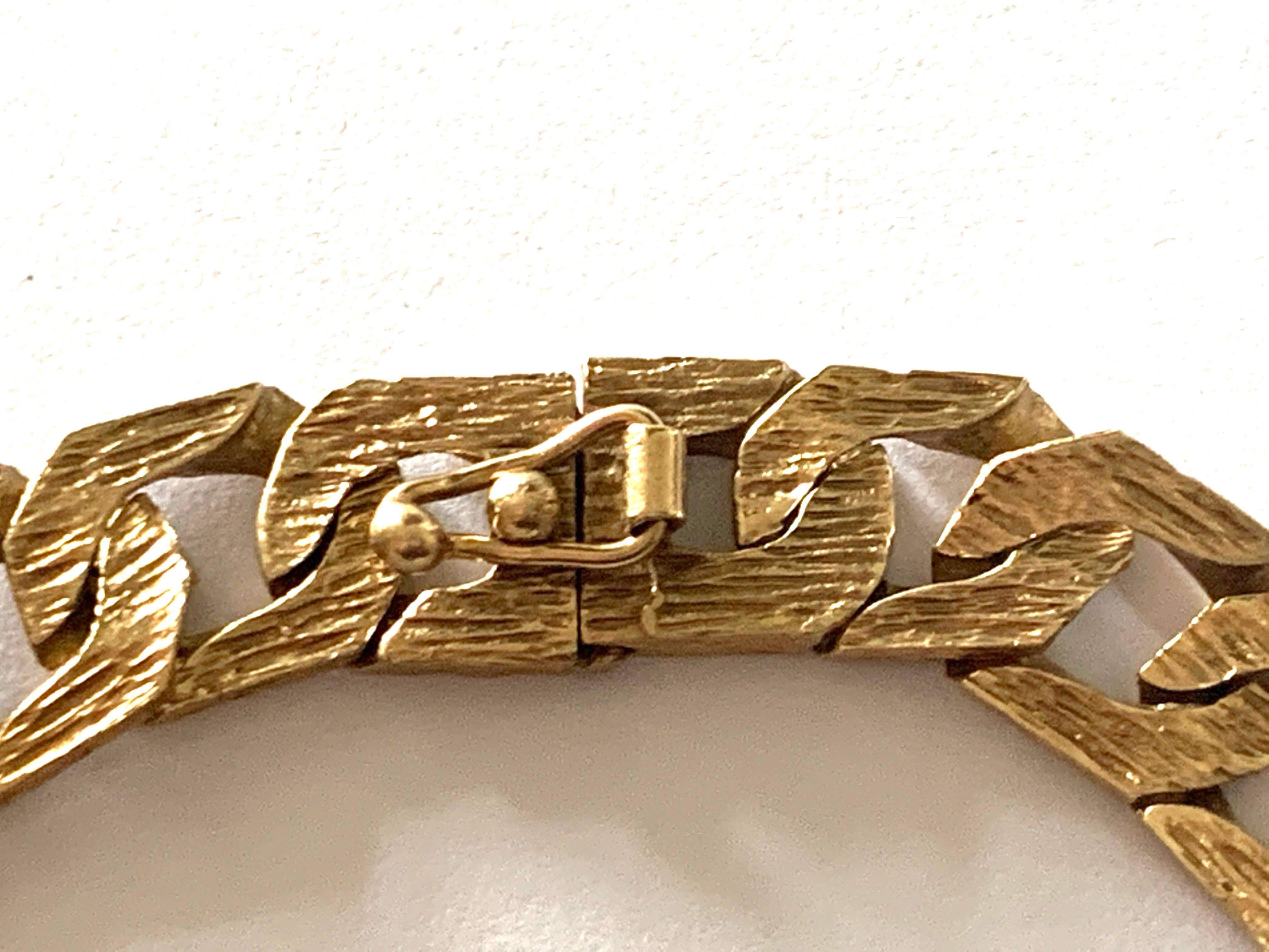 9ct 375 Gold Vintage Cuban Link Bracelet For Sale 2