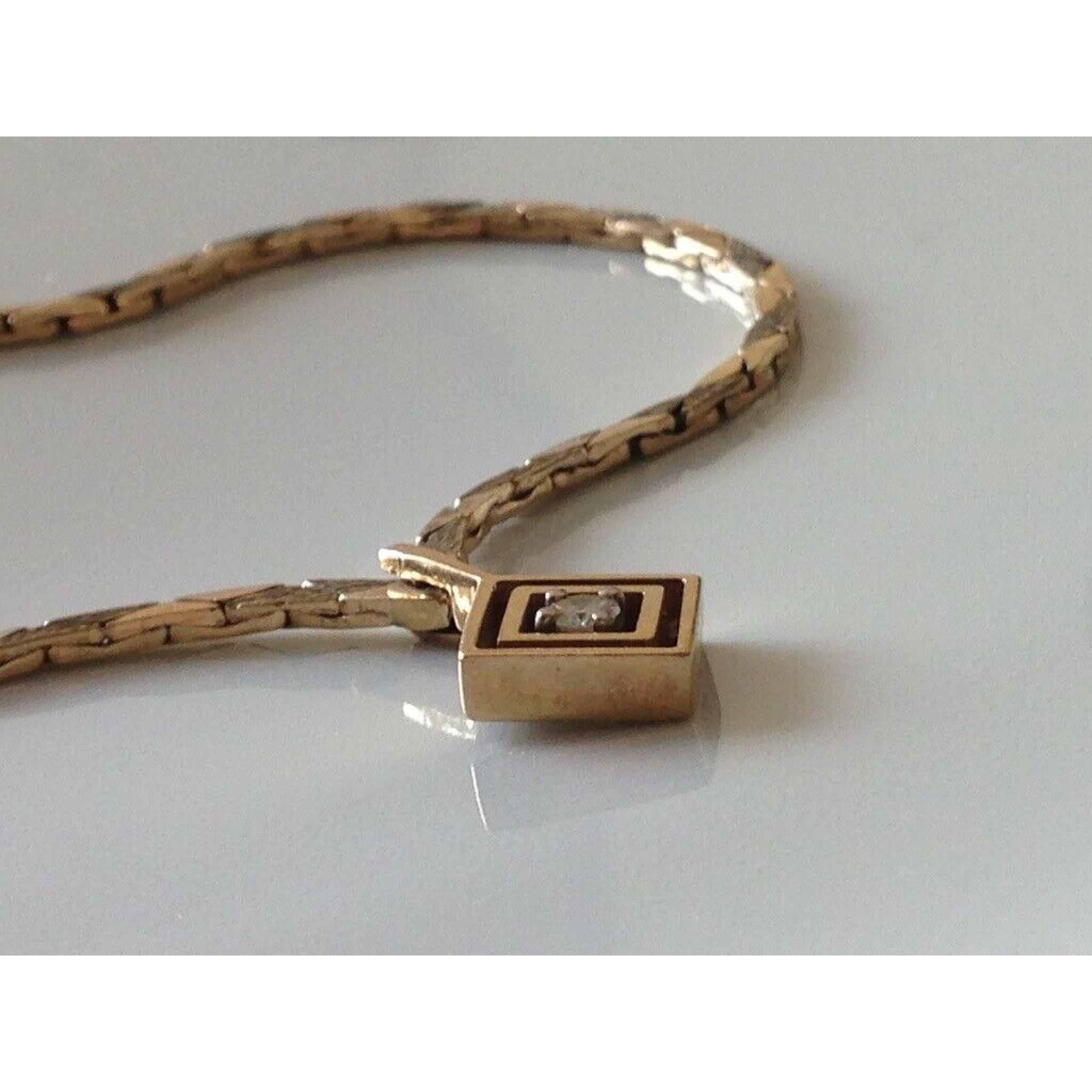 Taille ronde Collier de diamants en or 9 carats en vente