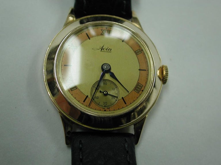 9 Carat Avia Watch with Swiss Movement and Edinburgh Assayed Case