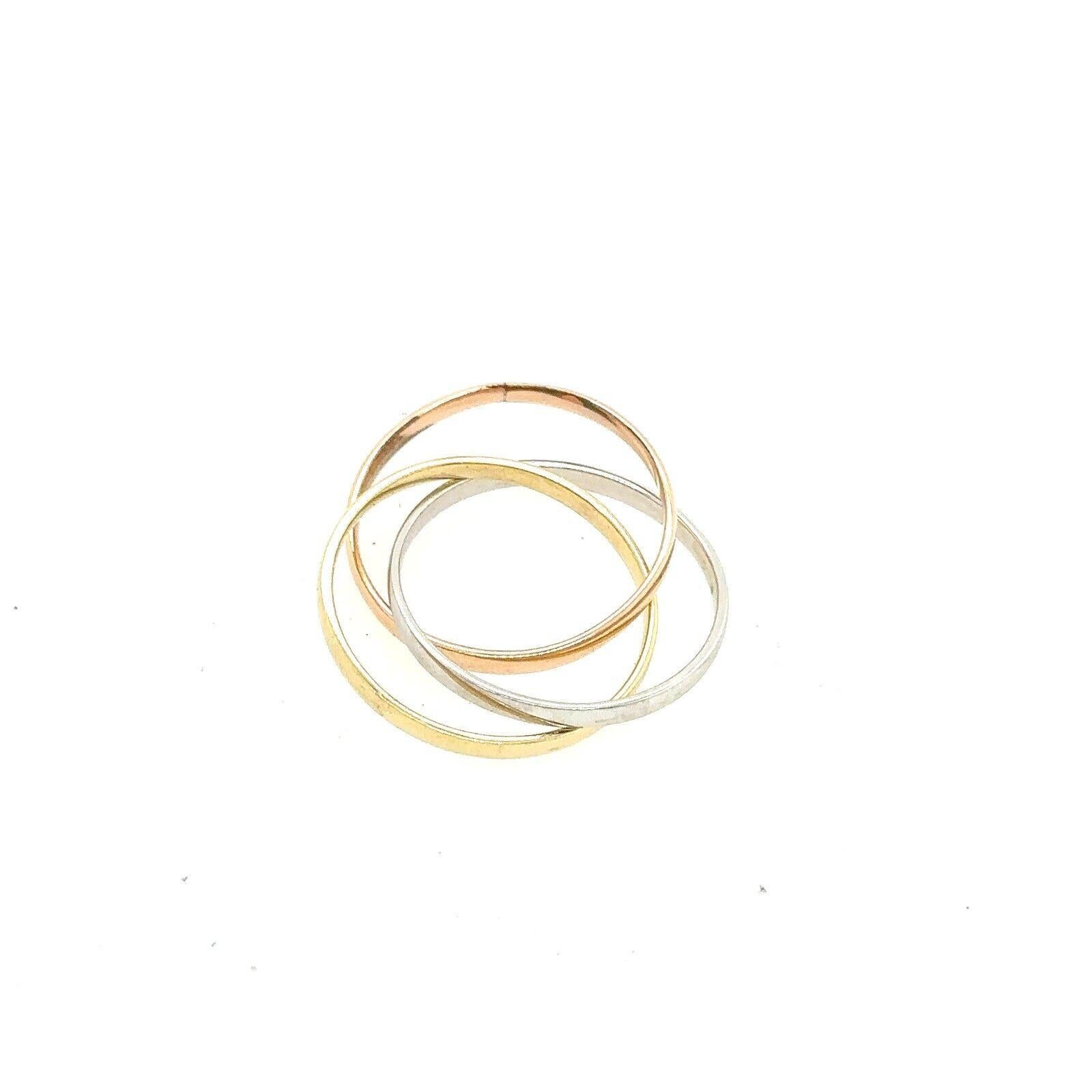 9ct Gold 3 Colour Ladies Russian Ring with 2mm Wide Bands In Excellent Condition For Sale In London, GB