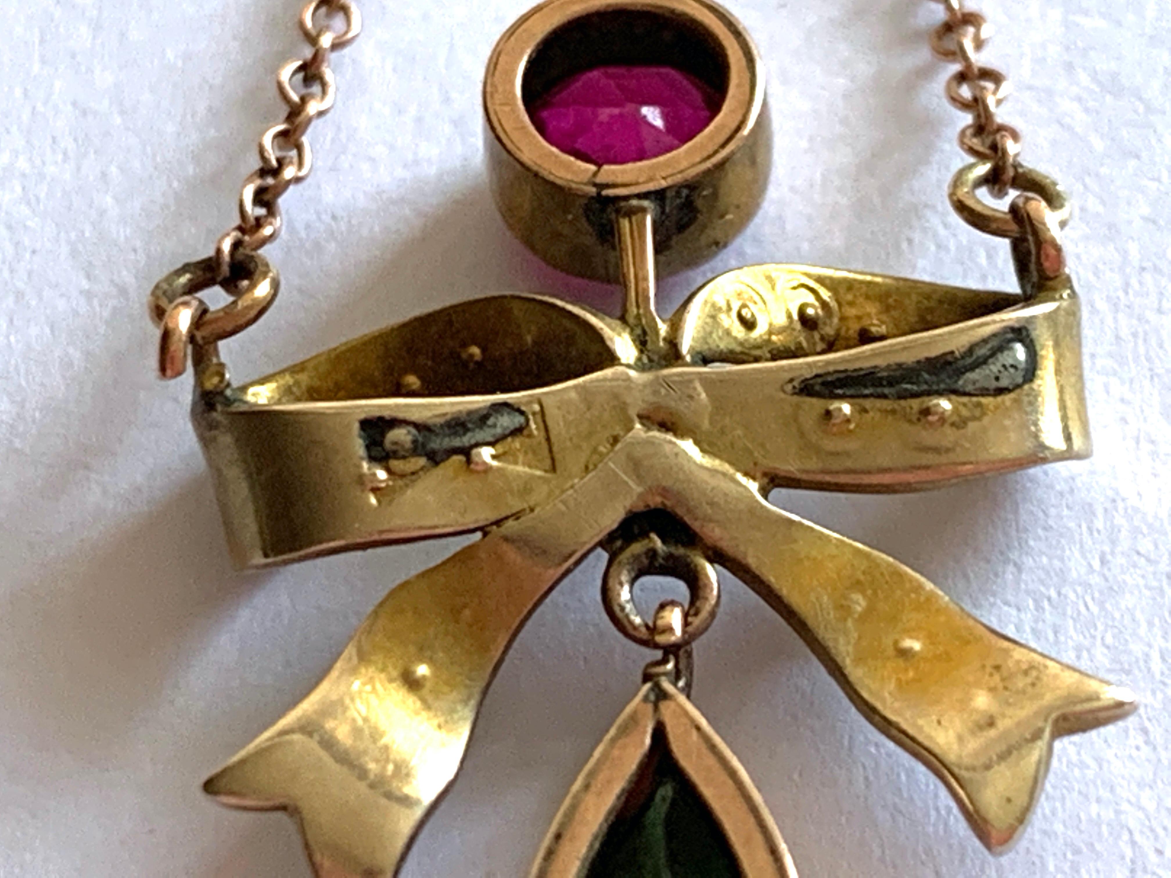 9ct Gold Antique Bow Choker Necklace 6