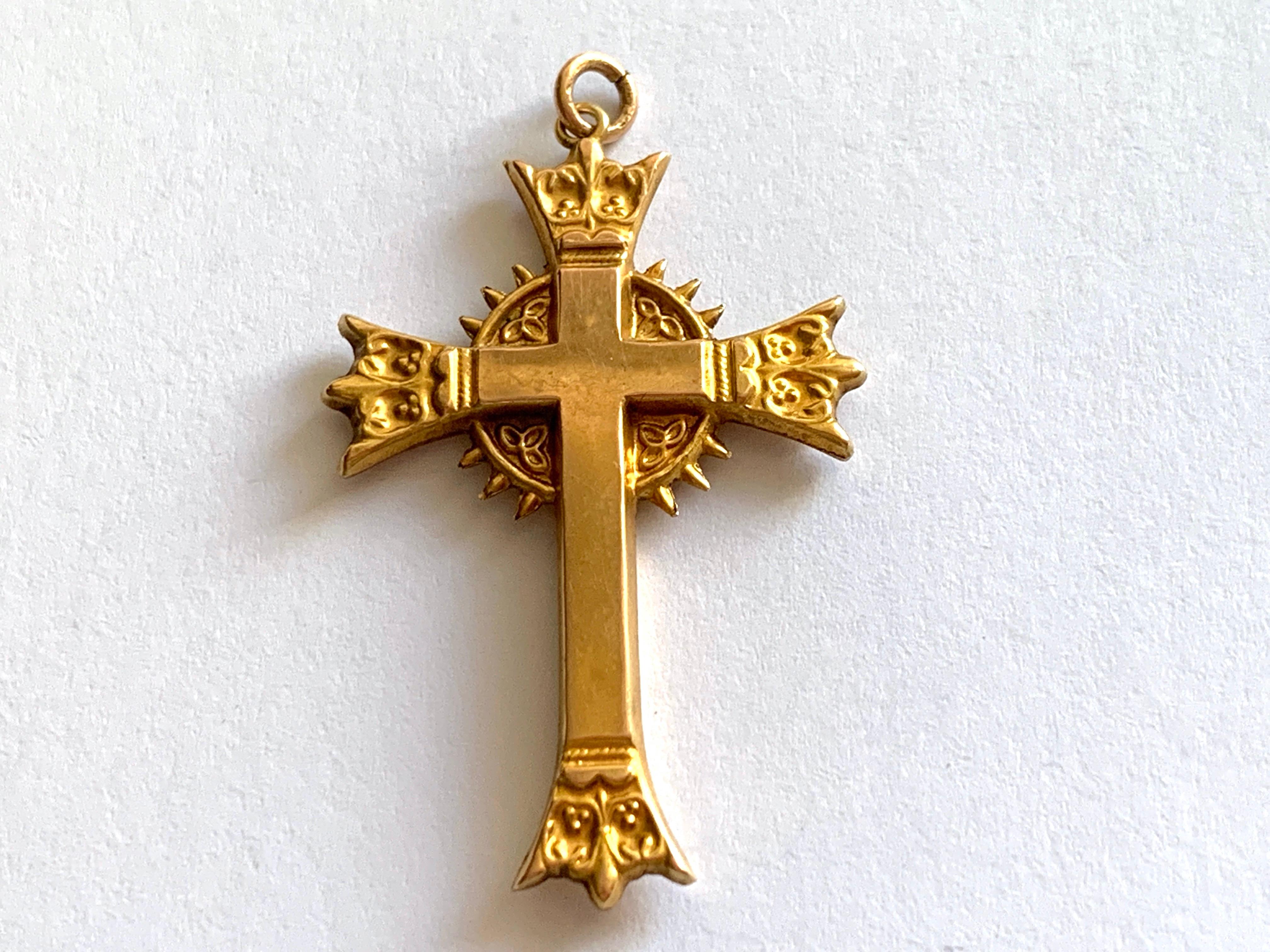 Antikes dekoratives Kruzifix aus 9 Karat Gold für Damen oder Herren