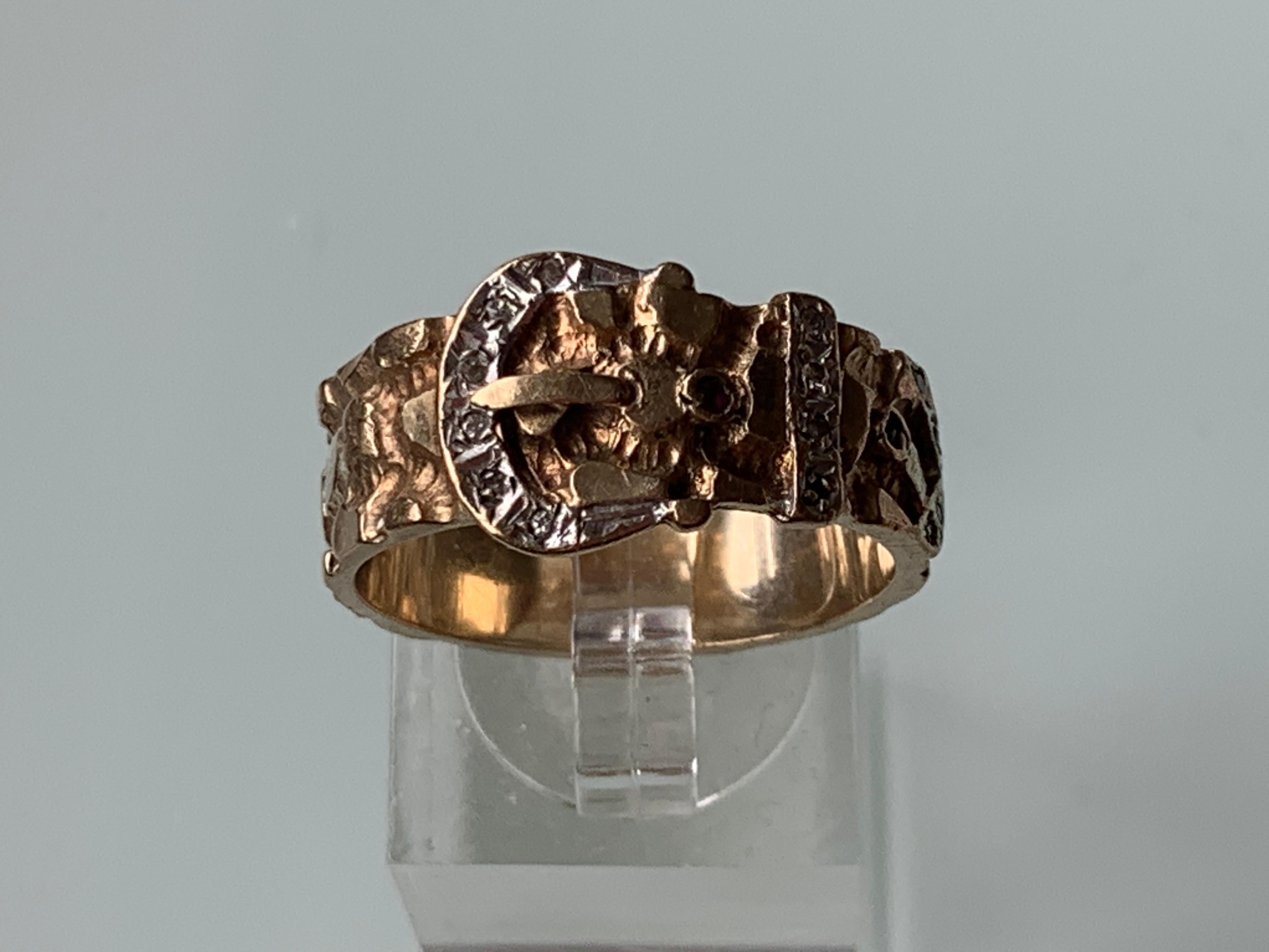 9ct Gold Bark Buckle Diamond Set Ring For Sale 1
