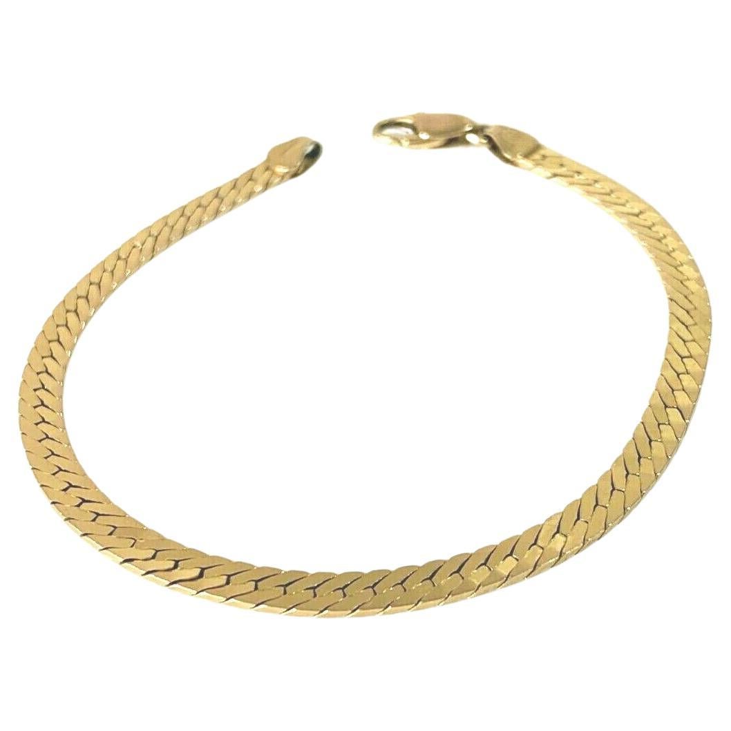 9ct Gold Bracelet by Italian Goldsmiths Unoaerre