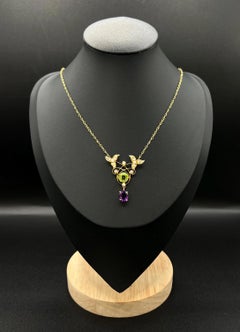 Colgante Sufragista Eduardiano de Oro de 9 ct, Amatista, Peridoto y Peal de Semilla  Collar