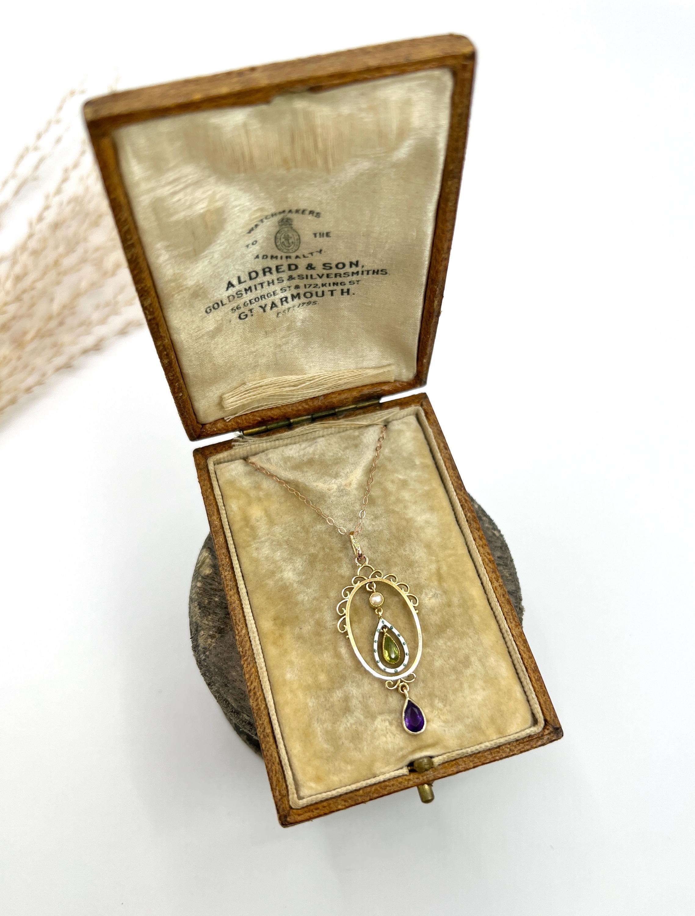Pendentif Suffragette en or 9ct, de style édouardien, en améthyste, péridot, perles de rocaille et émail en vente 2