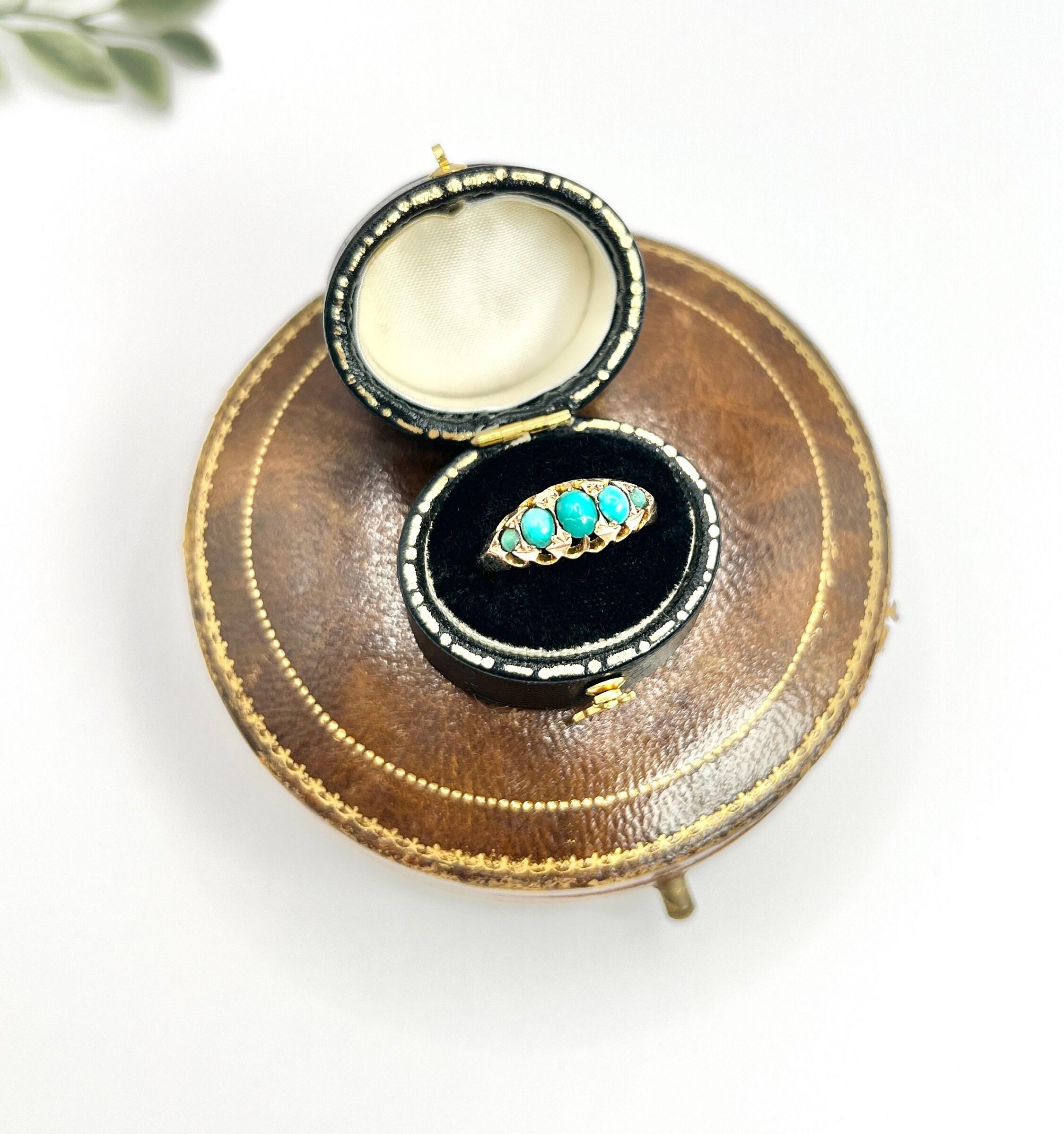 9ct Gold Edwardian Turquoise Five Stone Band Ring Hallmarked Birmingham 1907 For Sale 1