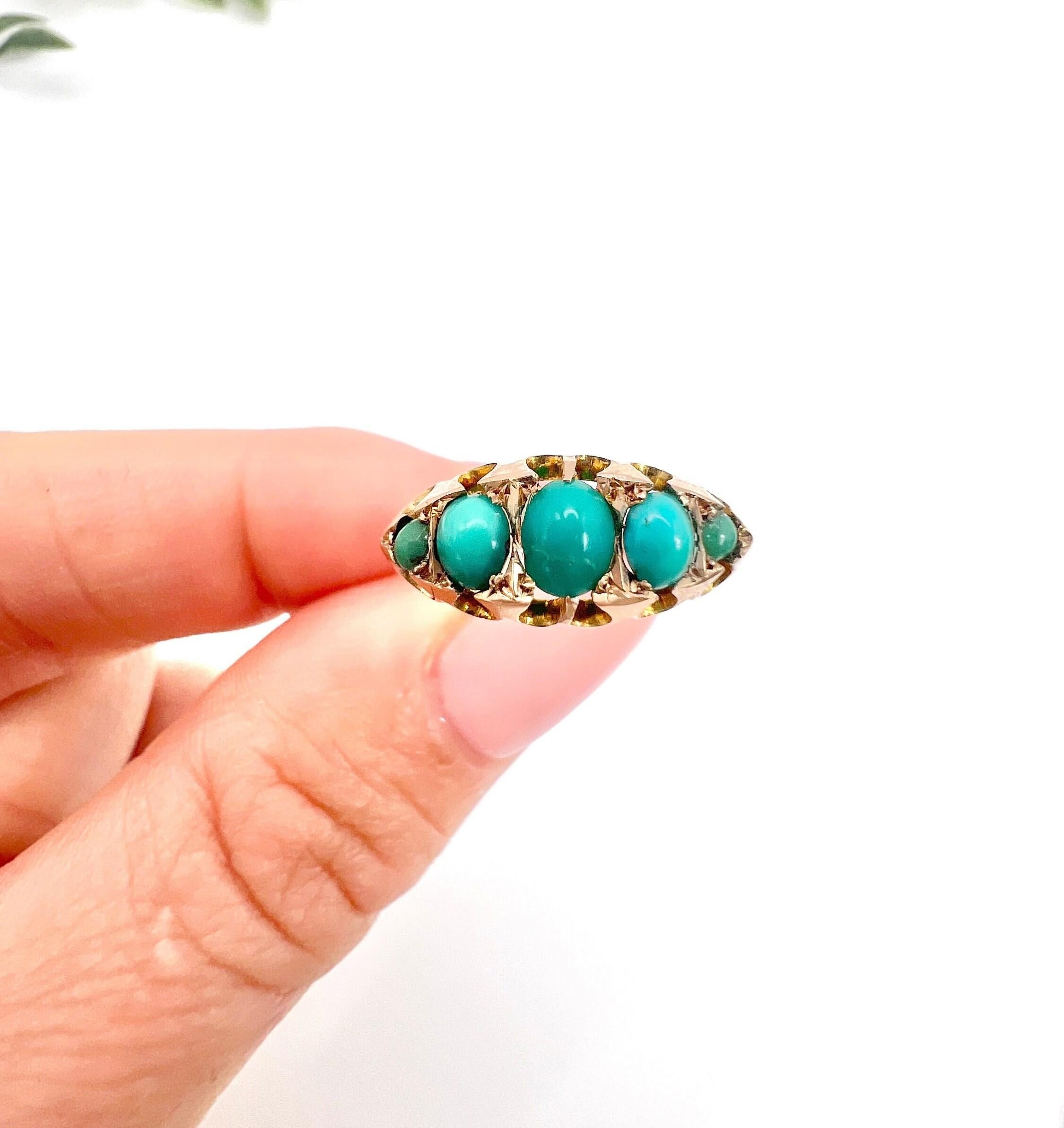 9ct Gold Edwardian Turquoise Five Stone Band Ring Hallmarked Birmingham 1907 For Sale 2