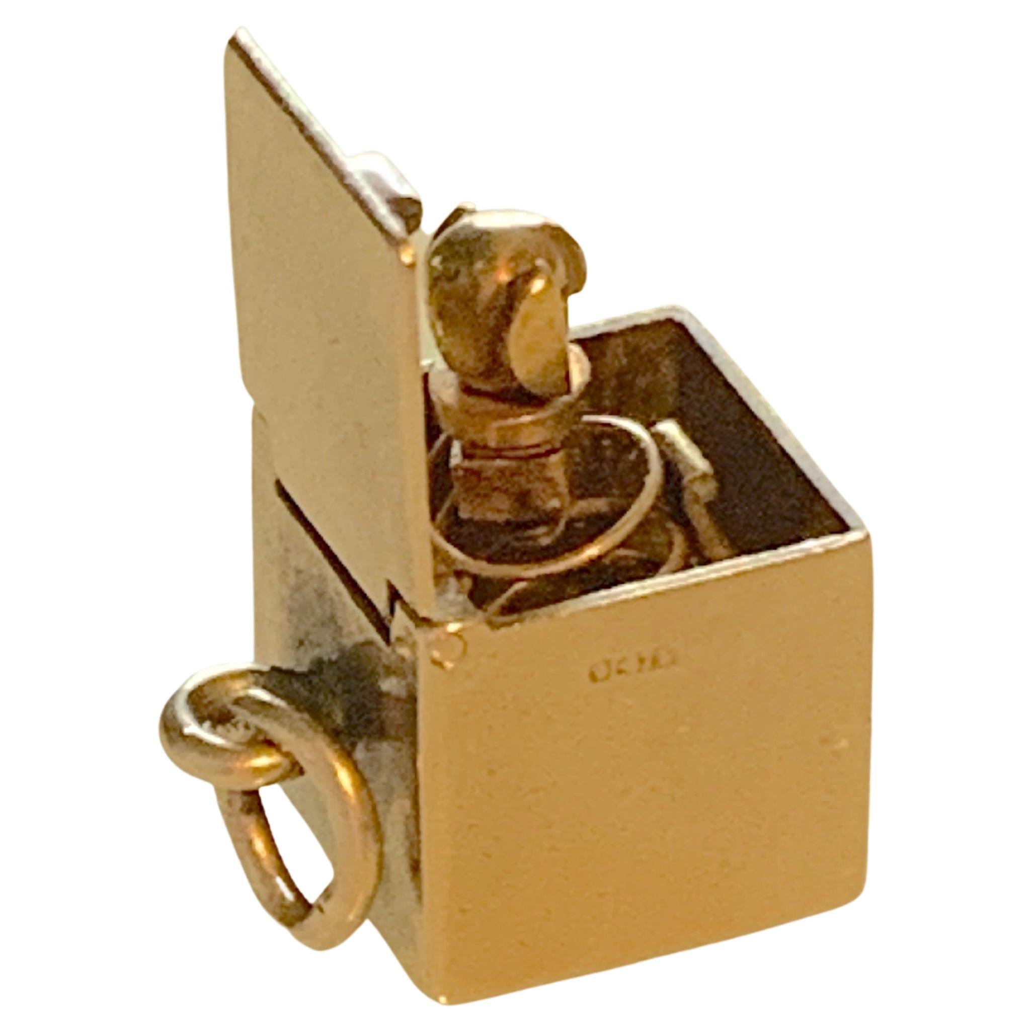 Pop Up "Elephant" en or 9 carats dans une boîte