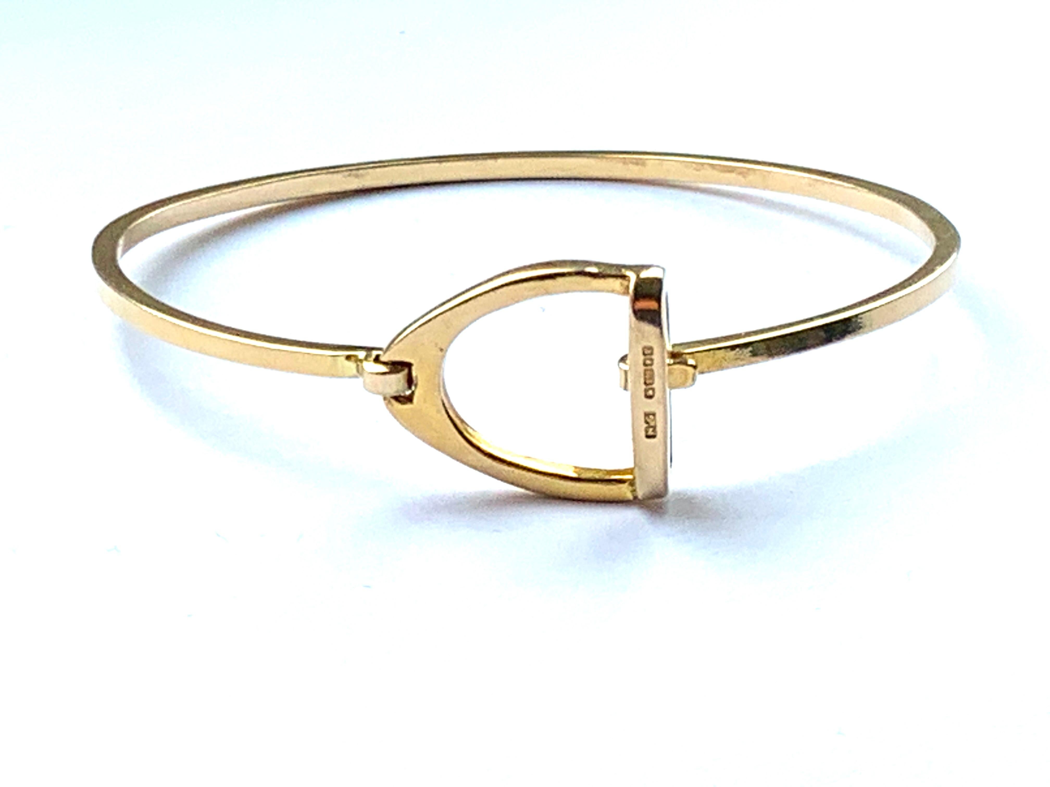 9 Carat Gold Equestrian Bangle For Sale 1
