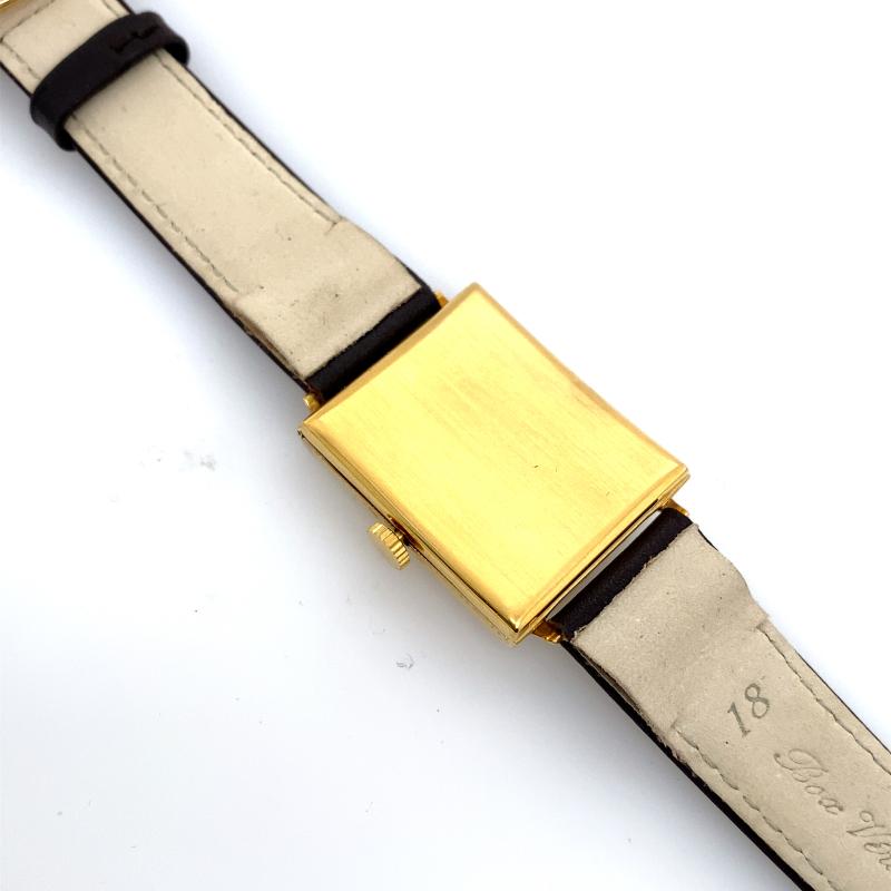 Men's 9ct Gold Gents Rectangle Vintage Watch Made by B.W.C. London