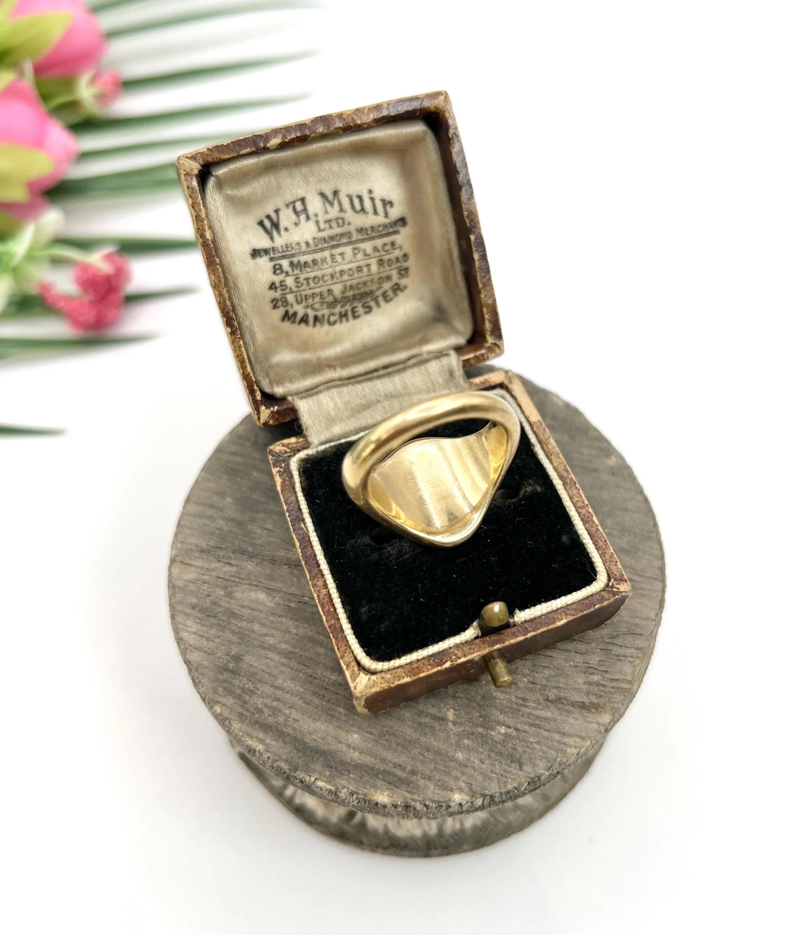 Bague chevalière ovale Griffin 
