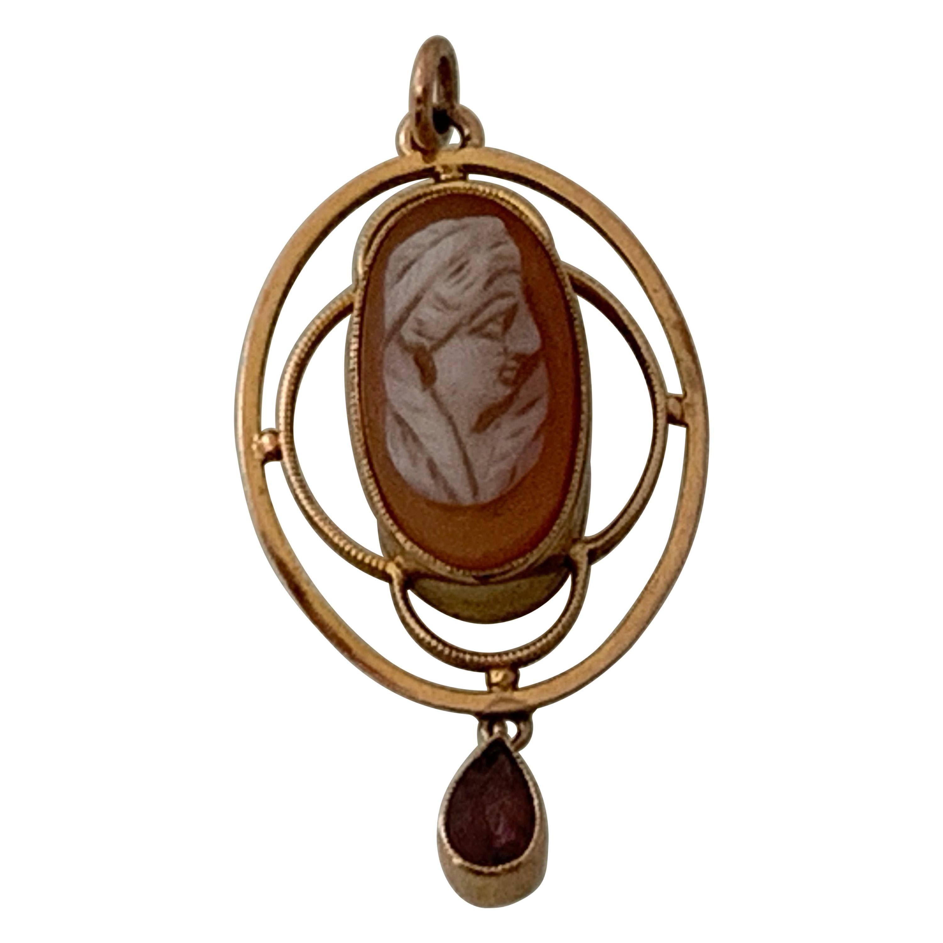 9ct Gold Italian Antique Cameo Pendant For Sale