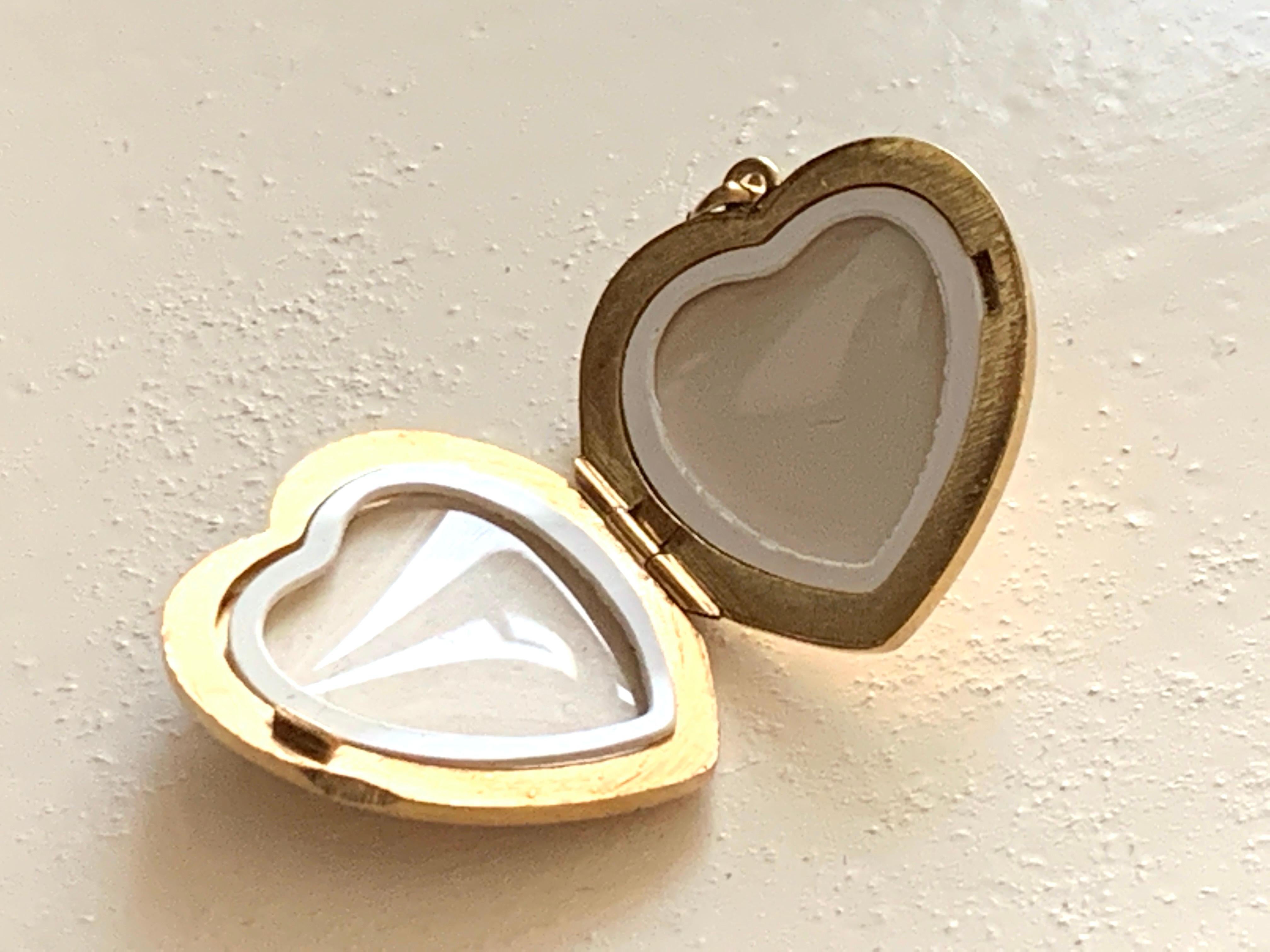 Victorian 9ct Gold Locket  For Sale