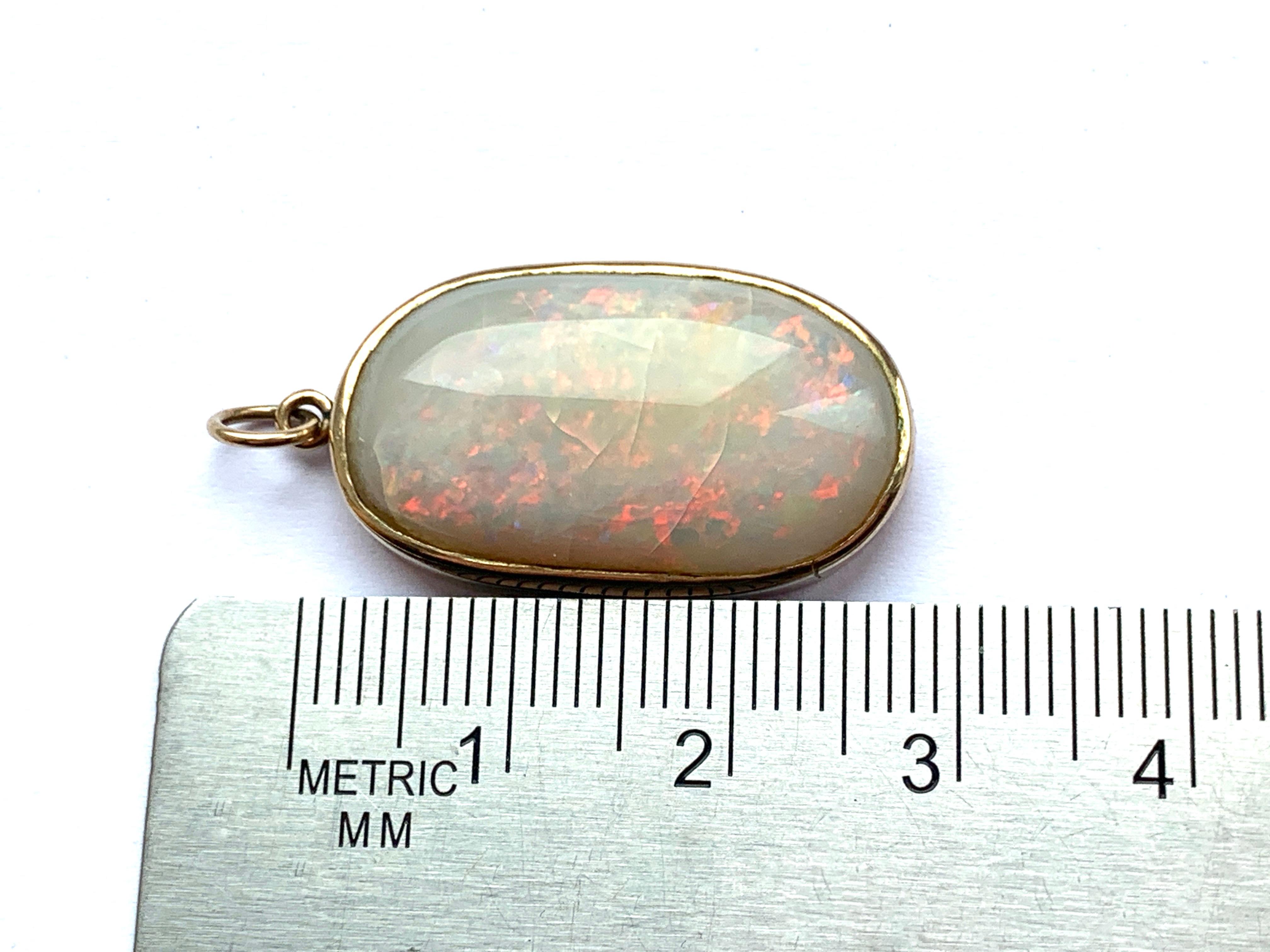 Artisan 9 Carat Gold Natural Crazed Opal Pendant For Sale