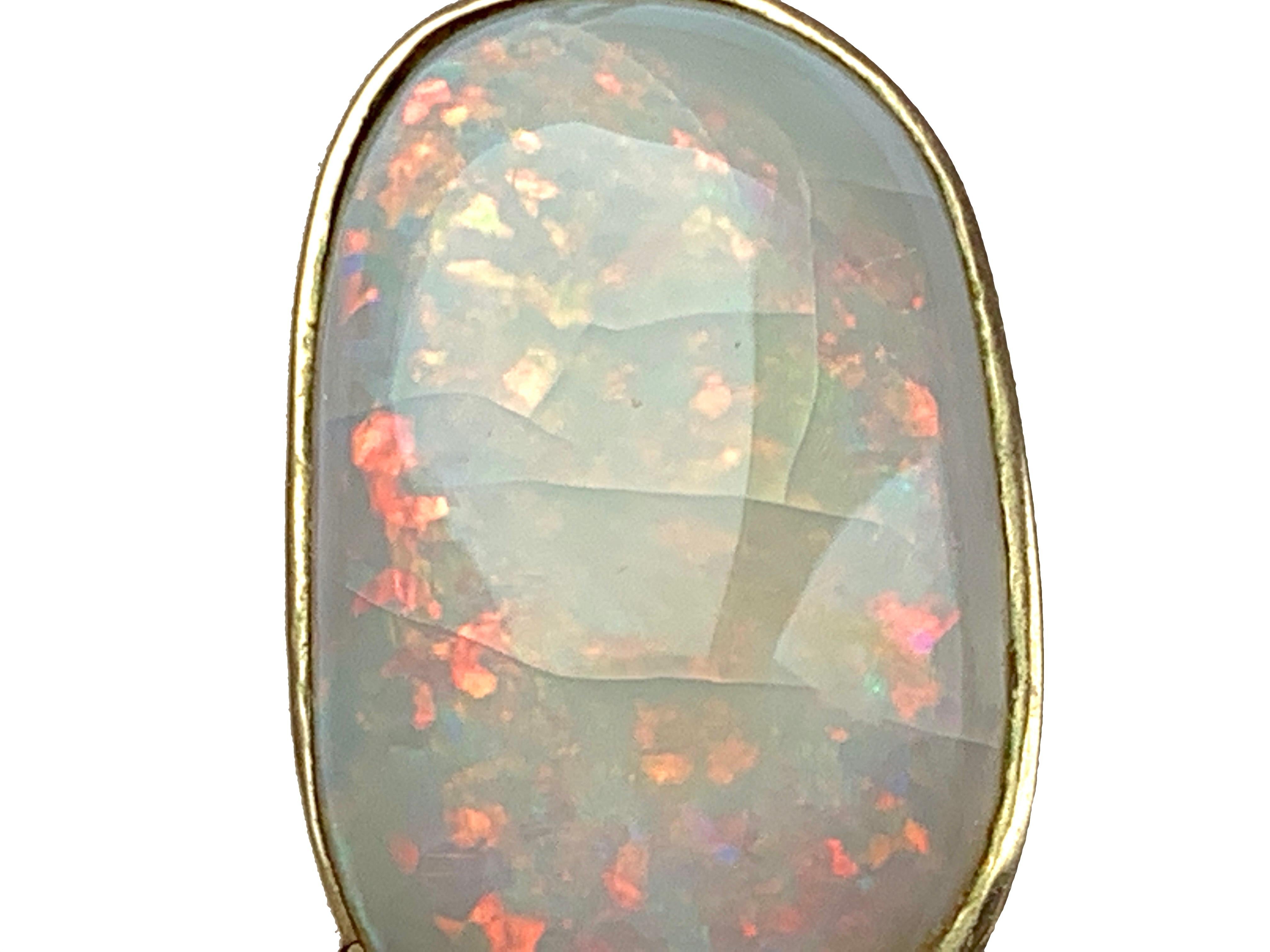 Oval Cut 9 Carat Gold Natural Crazed Opal Pendant For Sale