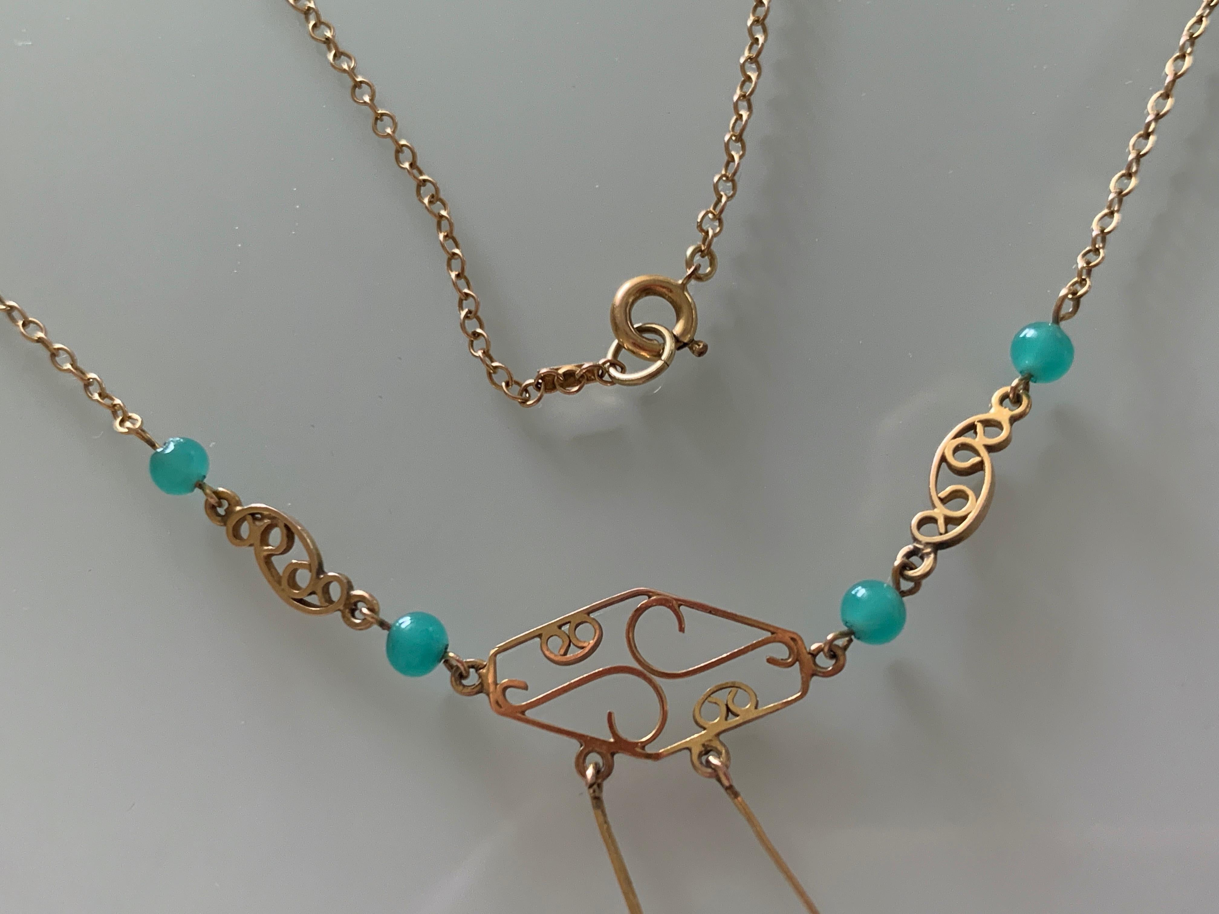 9ct Gold Necklace with Rare Turquoise Jade Circa 1930's For Sale 1
