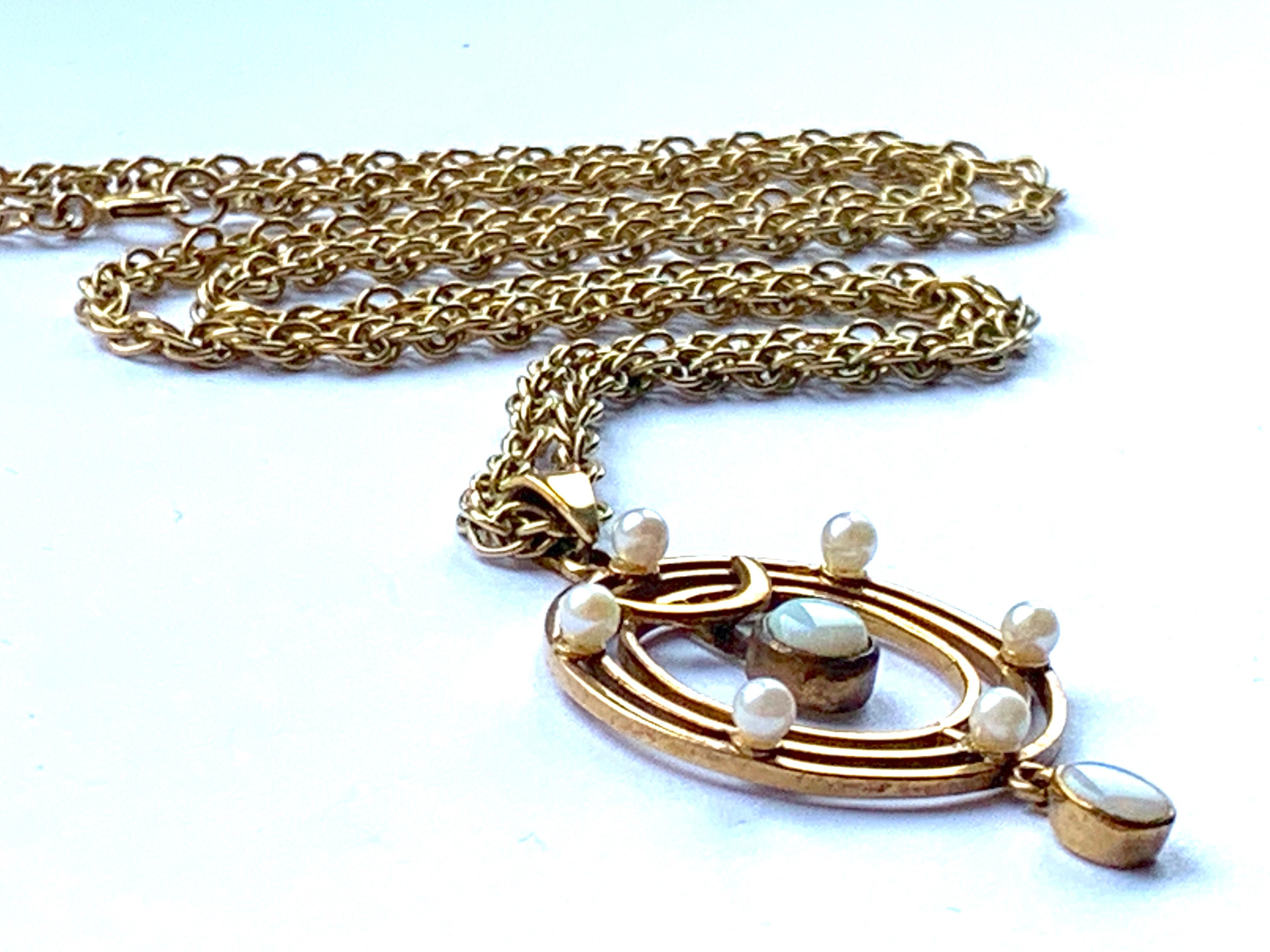 Edwardian 9ct Gold Opal & Pearl Pendant on a 9ct Gold Chain For Sale