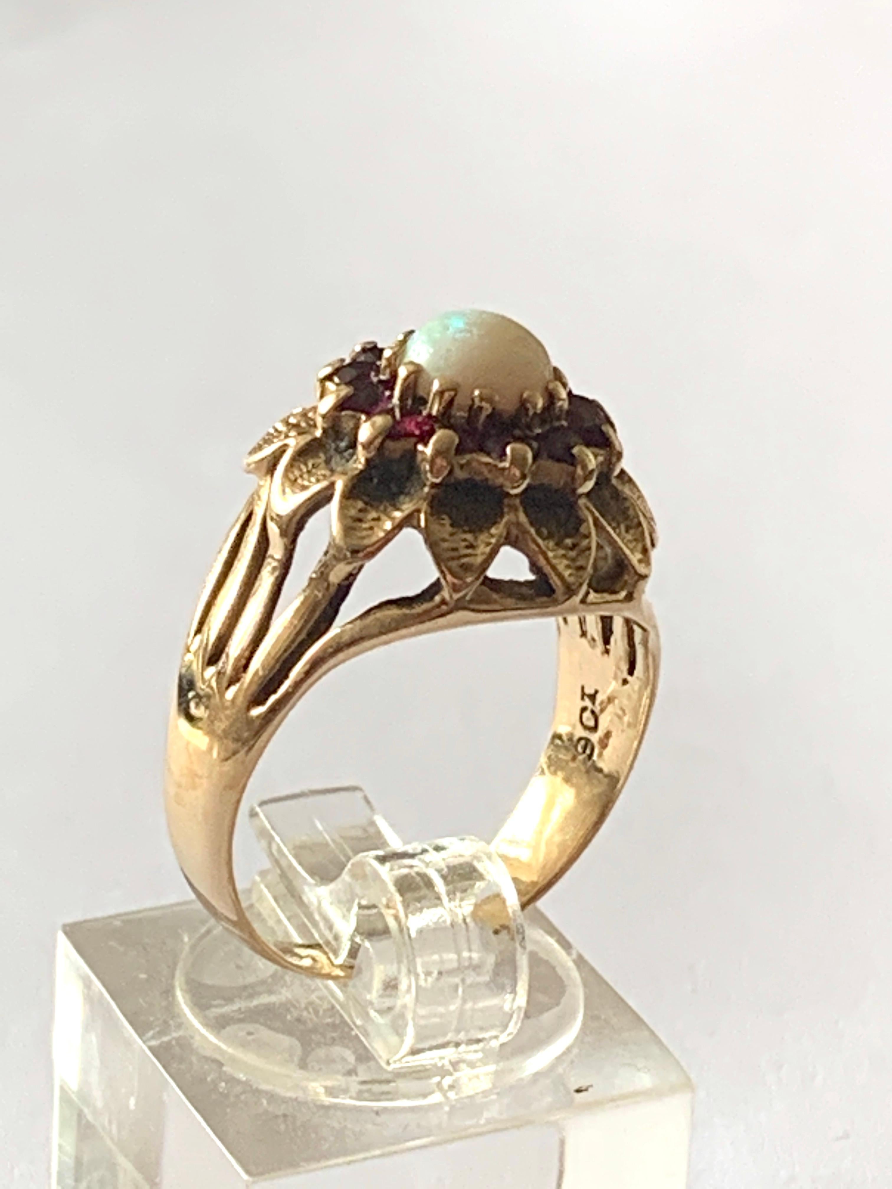 Round Cut 9ct Gold Opal & Ruby Ring For Sale
