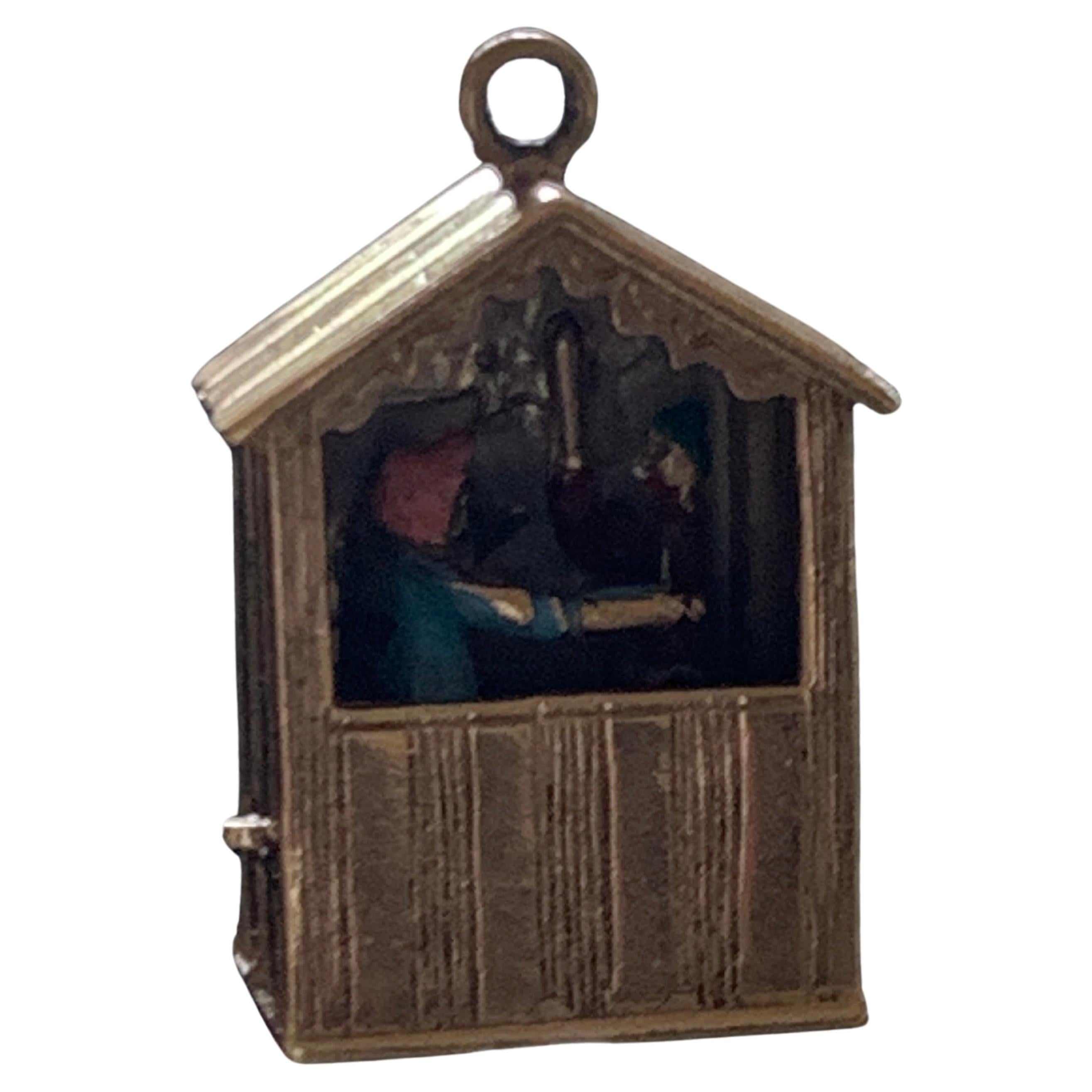 9ct Gold Punch & Judy Charm
