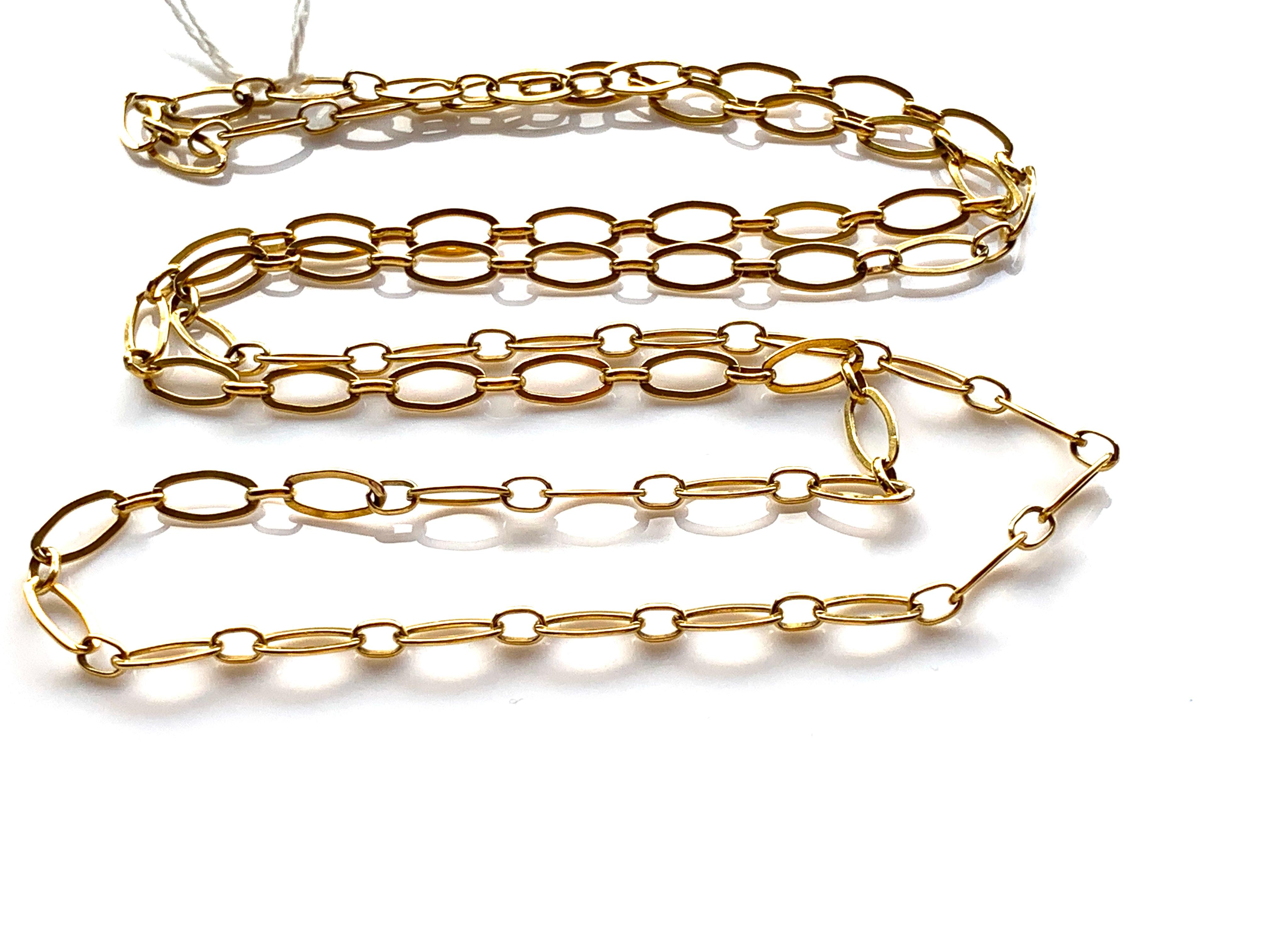 Catena in oro 9ct In condizioni ottime in vendita a London, GB